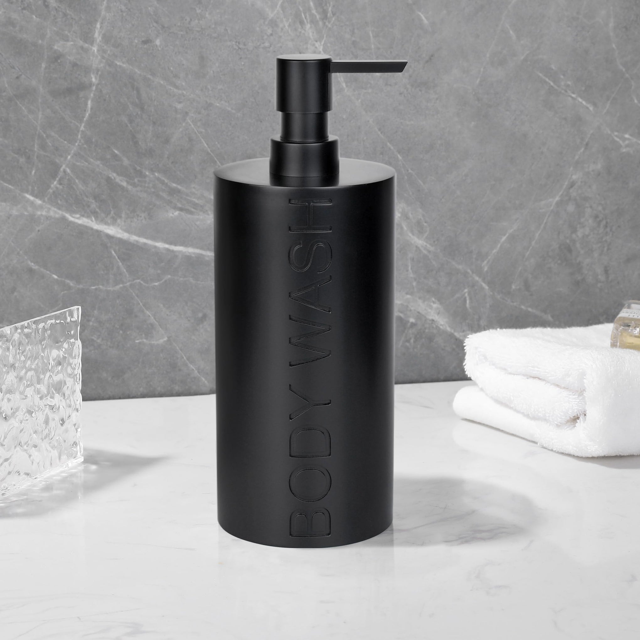 Matte Black Body Wash Dispenser Luxurious Refillable Pump Bottle with Embossed Text
