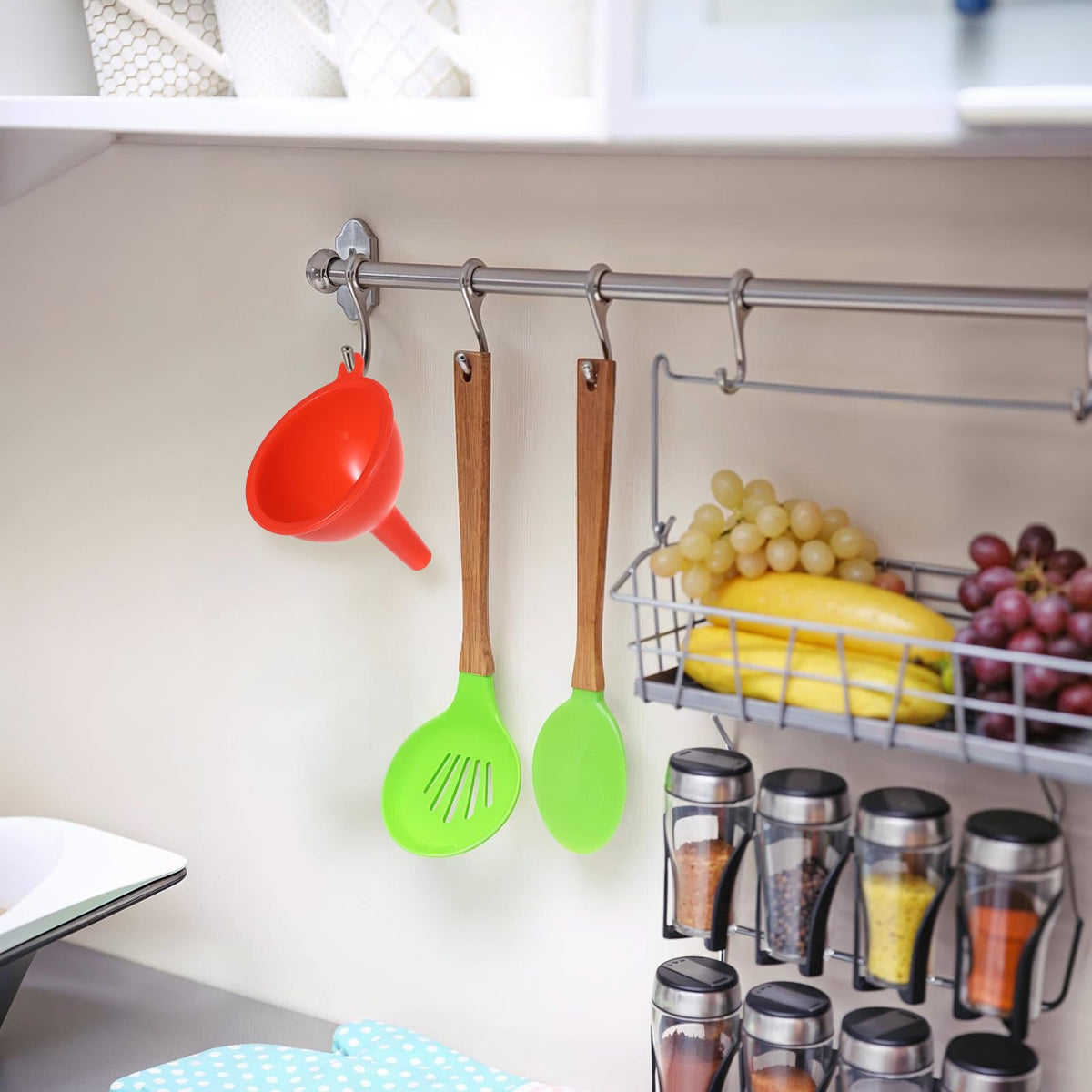 4 Pack Kitchen Silicone Funnel (4 Count)