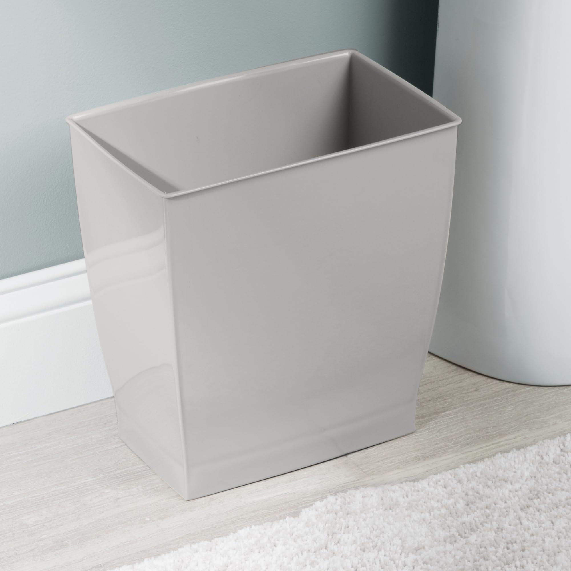 Small Plastic Bathroom Trash Can (2 Count)