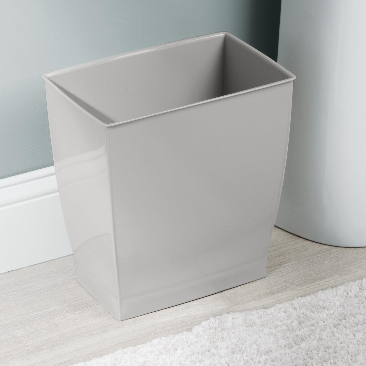 Small Plastic Bathroom Trash Can
