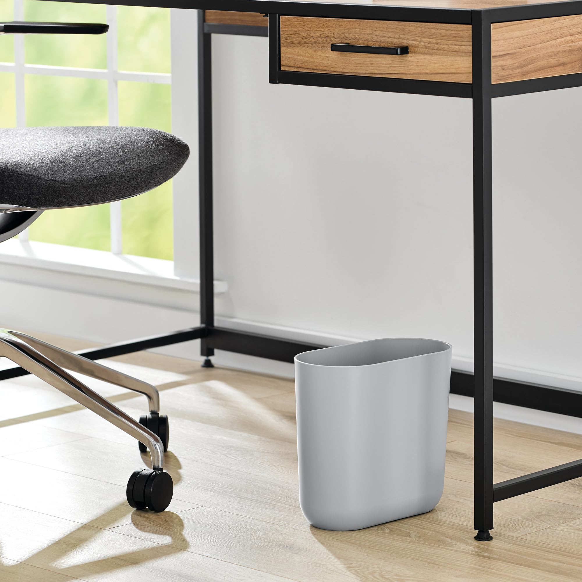 Small Slim Plastic Bathroom Trash Can