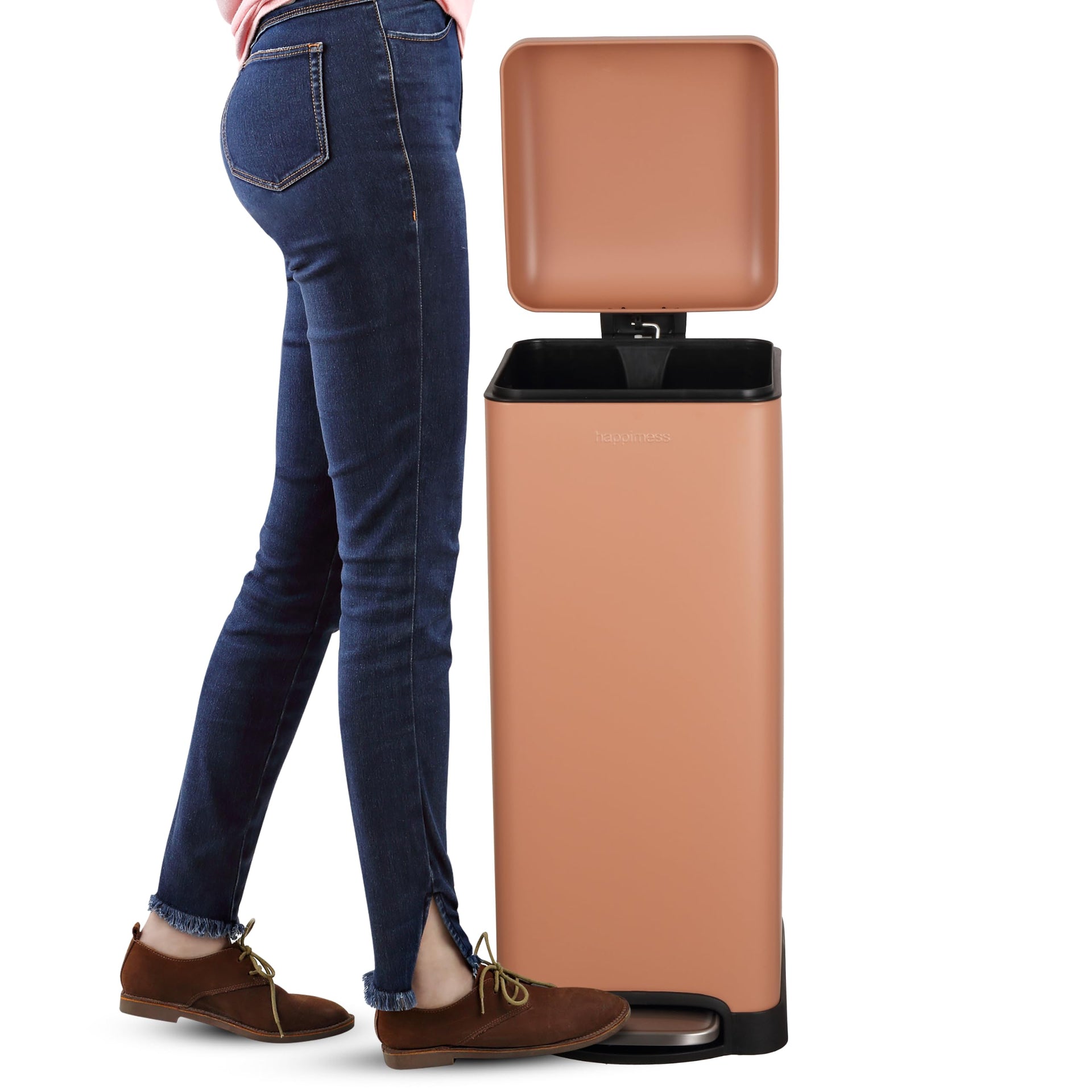 Betty 8 Gal Step Trash Can Soft