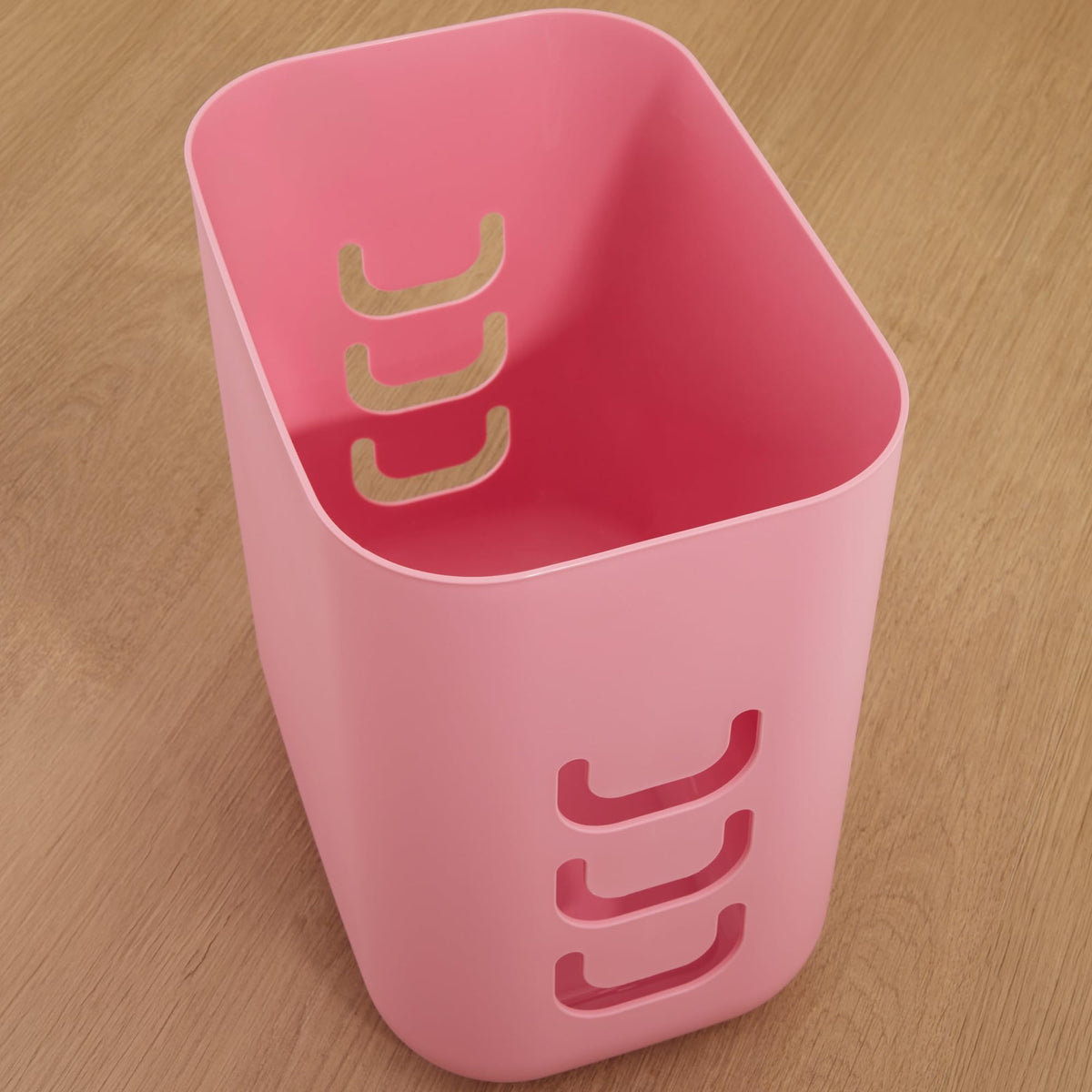 Luup Bathroom Wastebasket