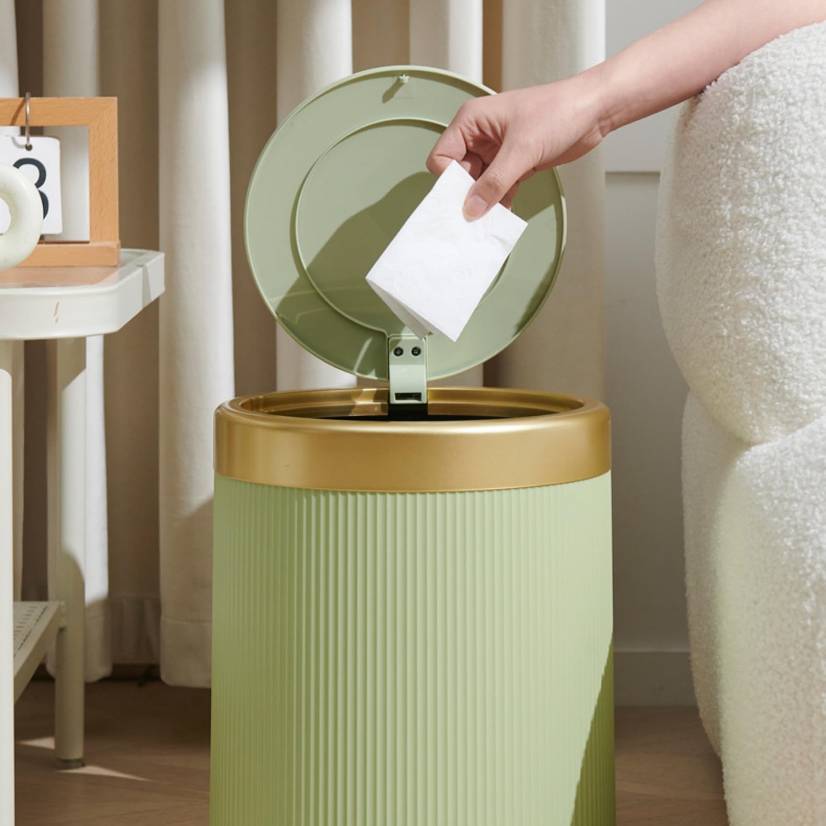 Automatic Motion Sensor Bathroom Trash Can with Lid