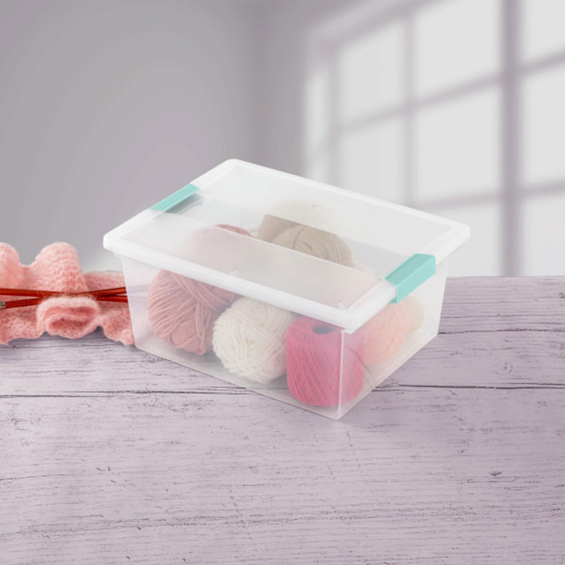 Clip Box Stackable Clear Plastic Bins (16 Count)