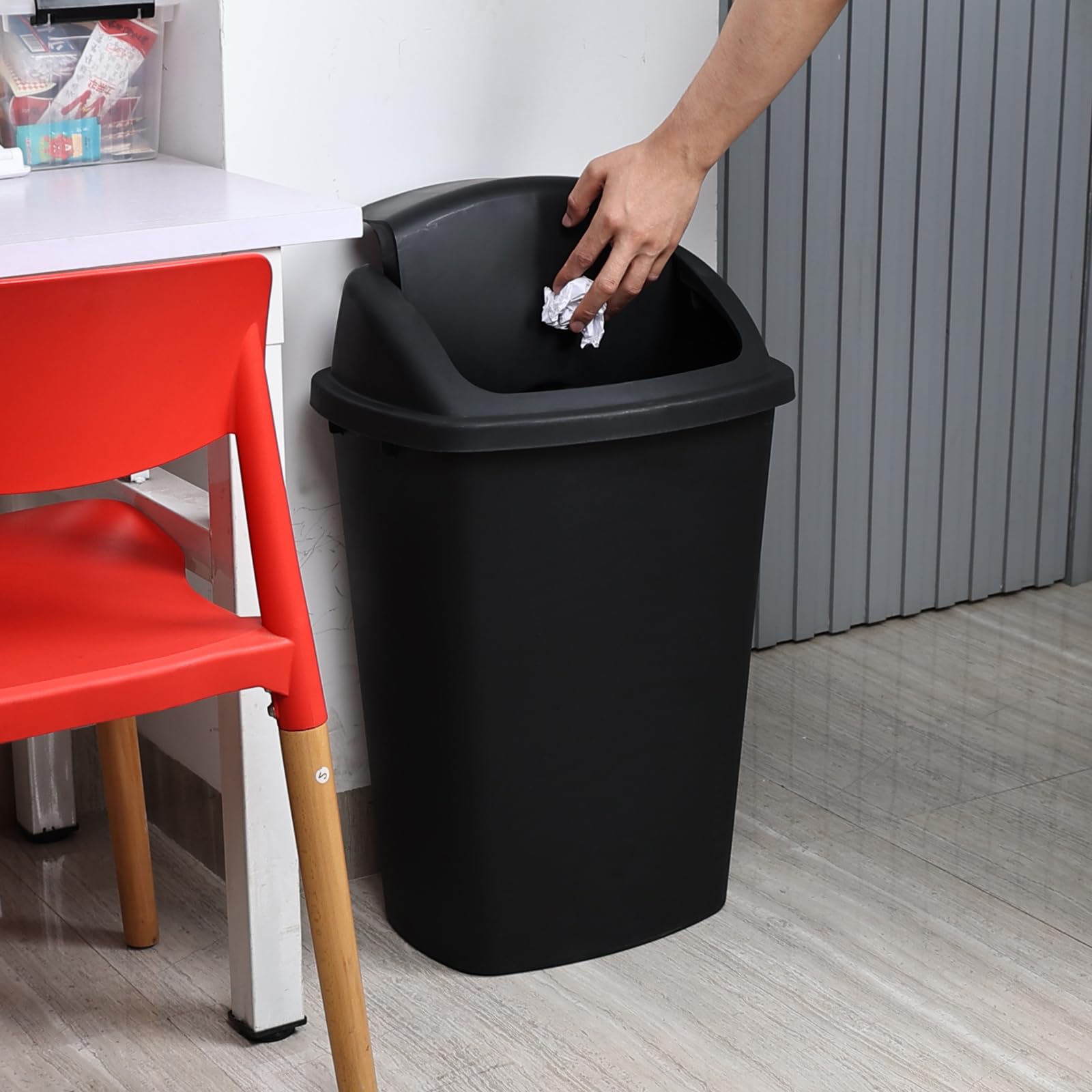 4 Pack 13 Gallon Plastic Garbage Cans with Swing Lid (4 Count)