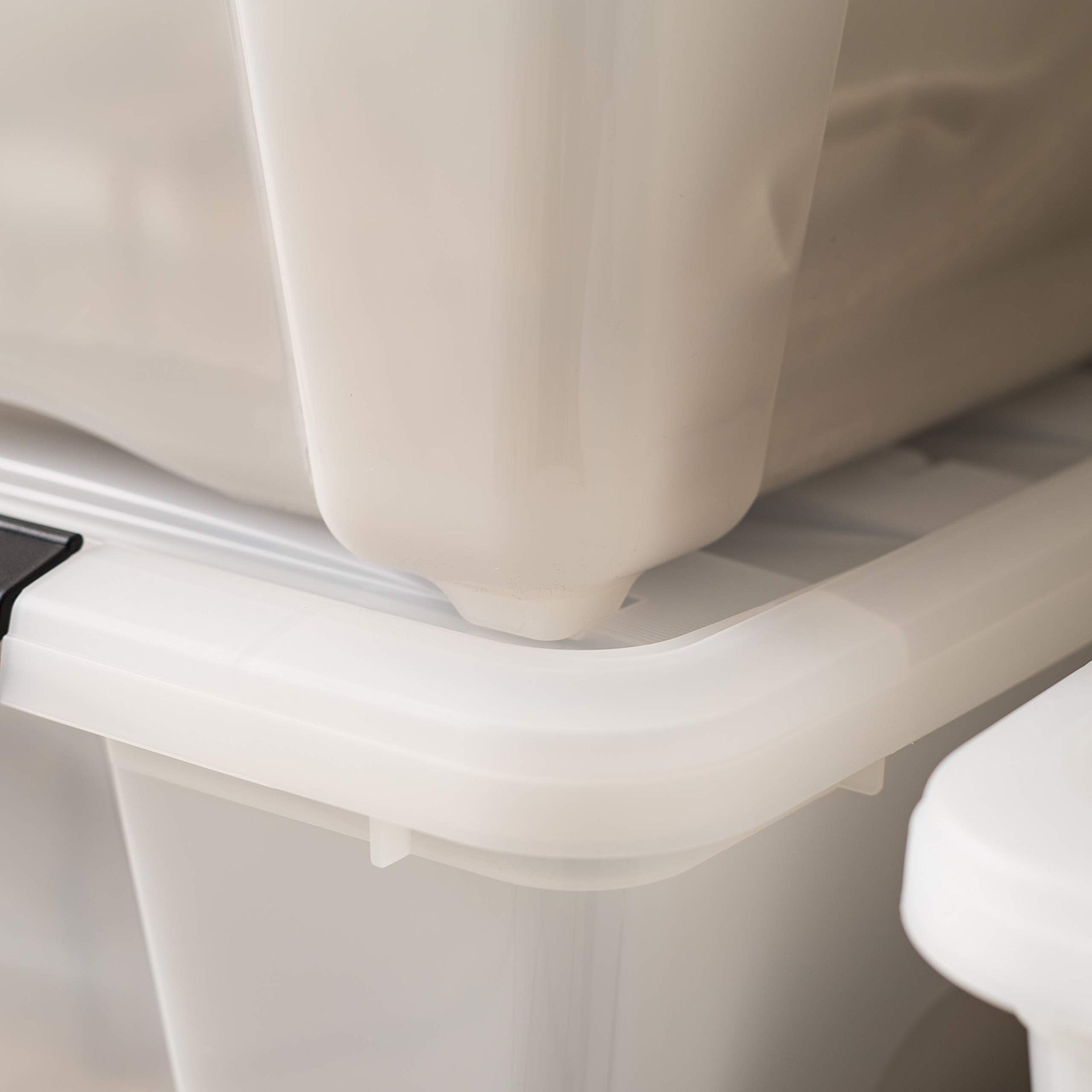 6 Pack 54 Quart Storage Bins with Lids (6 Count)