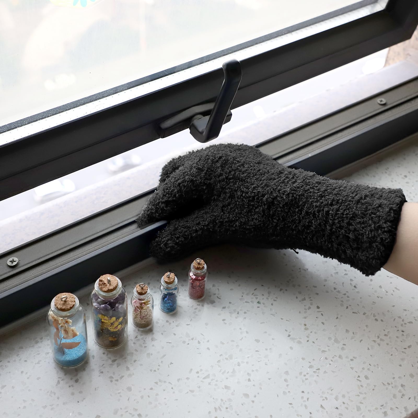 2 Pairs Microfiber Gloves for Plants (2 Count)