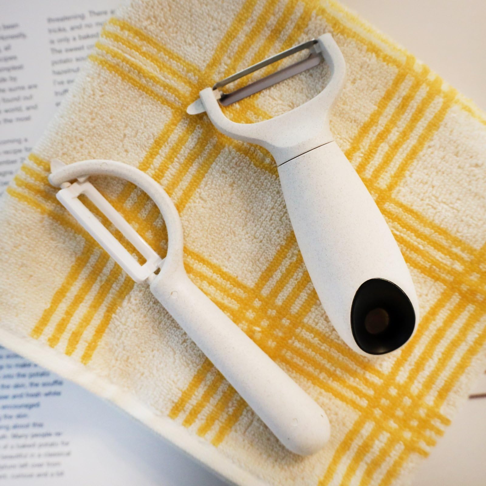 Wheat Straw Vegetable Peeler with Ceramic Blade