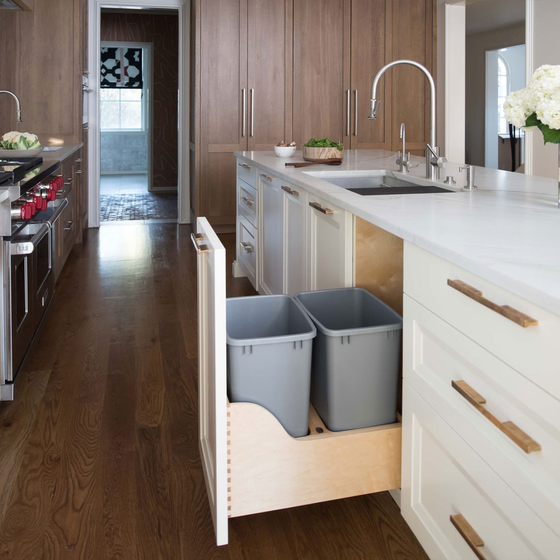 Pullout Trash Cans for Kitchen Cabinet