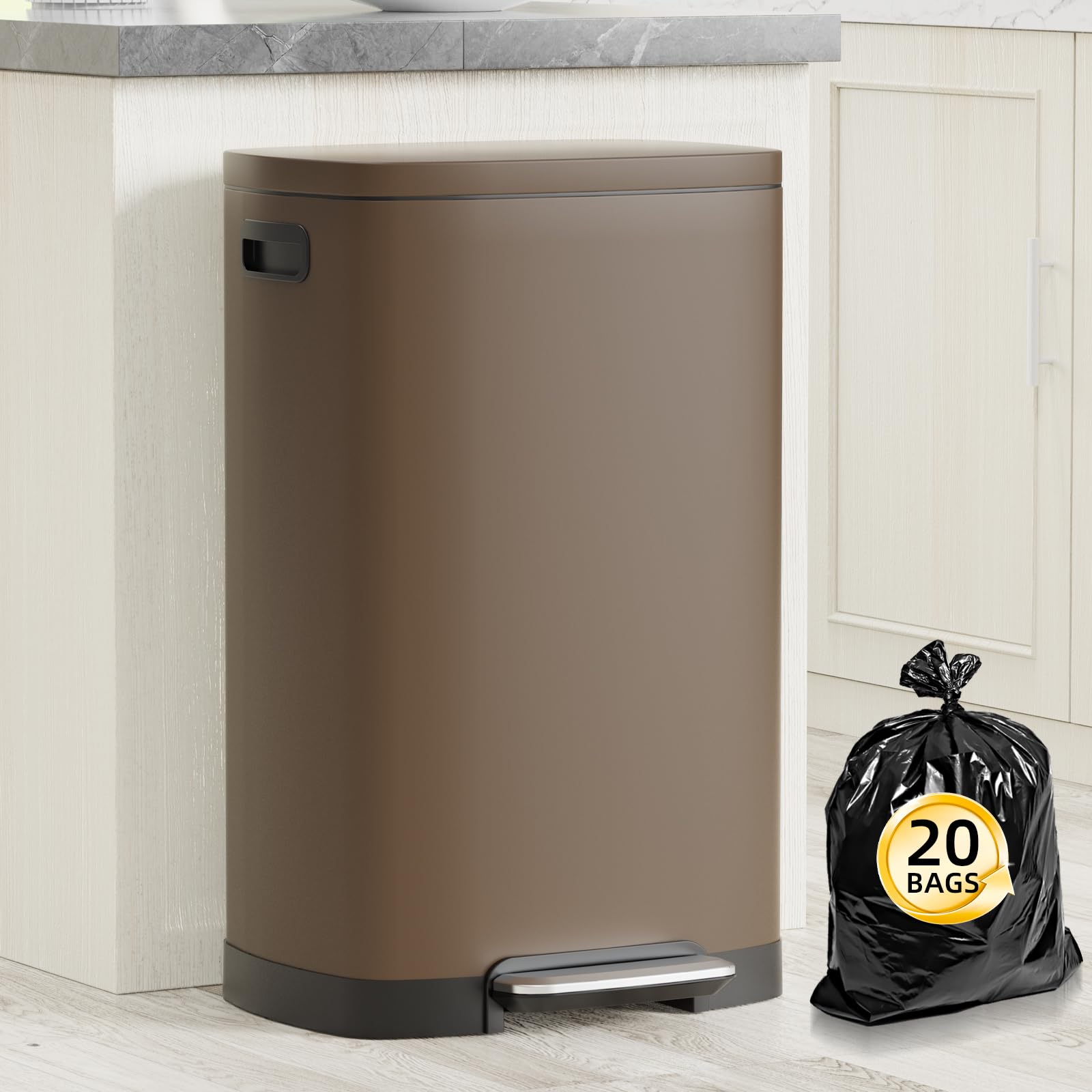 13 Gallon Trash Can with Lid