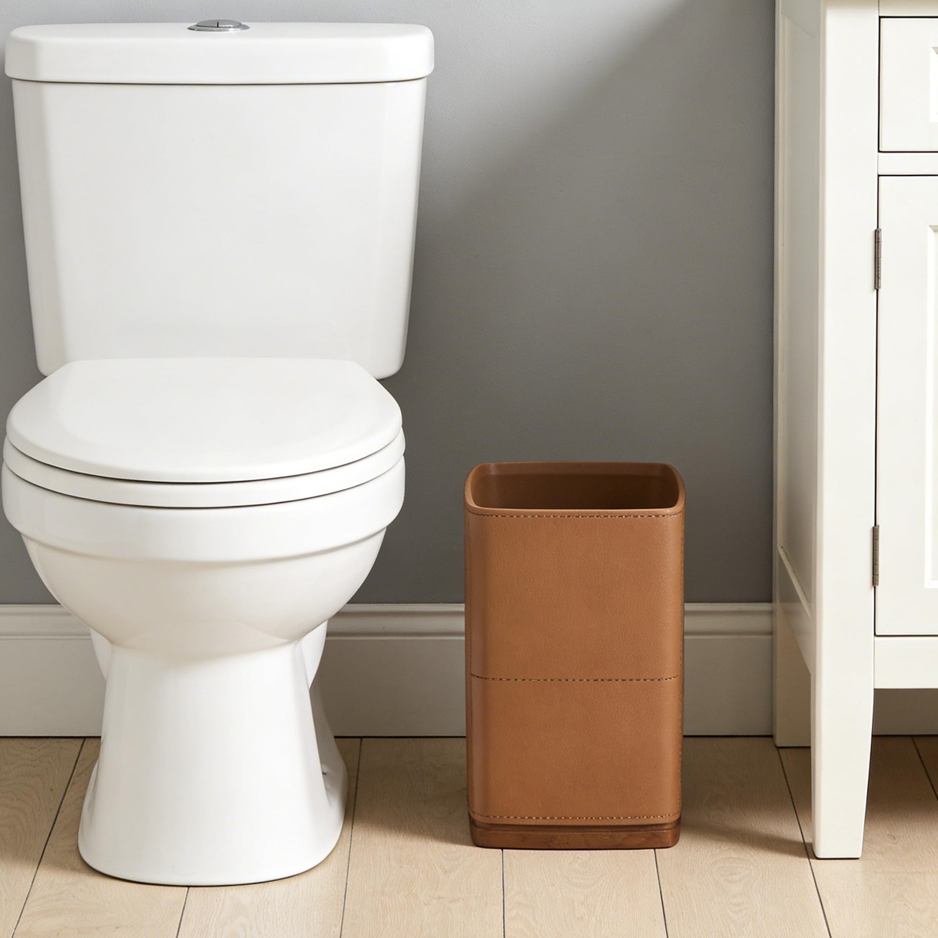 Bathroom Trash Can 1.8 Gallon