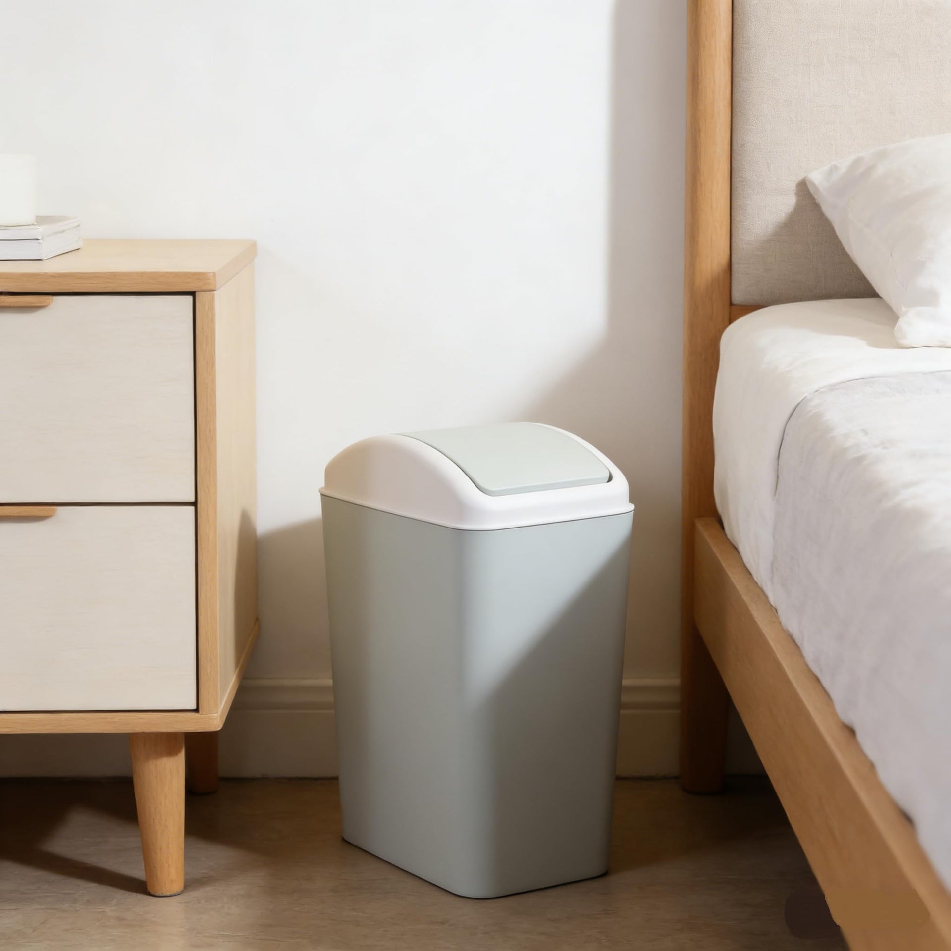 1 Pack Plastic Waste Can