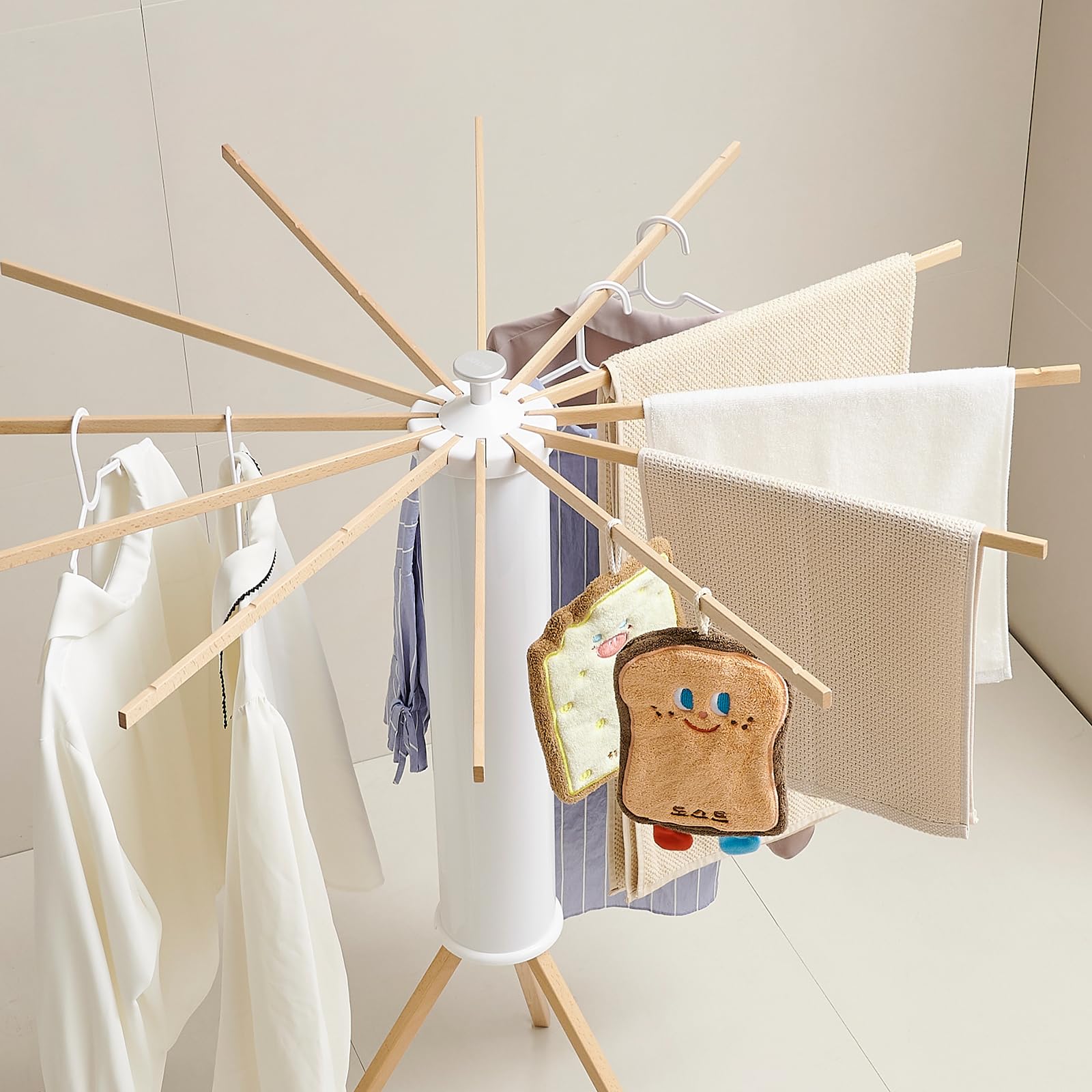 Tripod Clothes Drying Rack