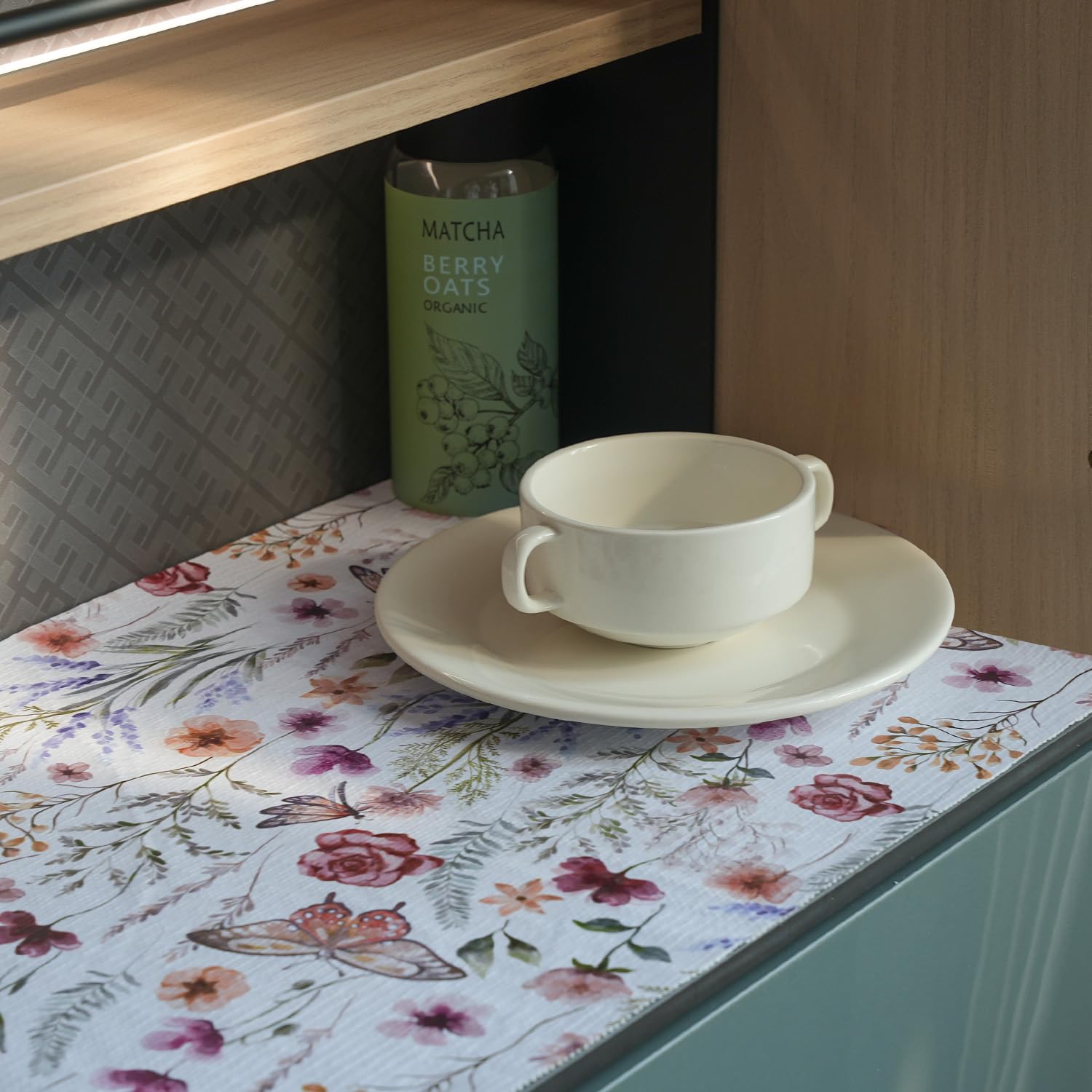 Floral Drawer and Shelf Liner for Kitchen Cabinets (26.66 Sq Ft)