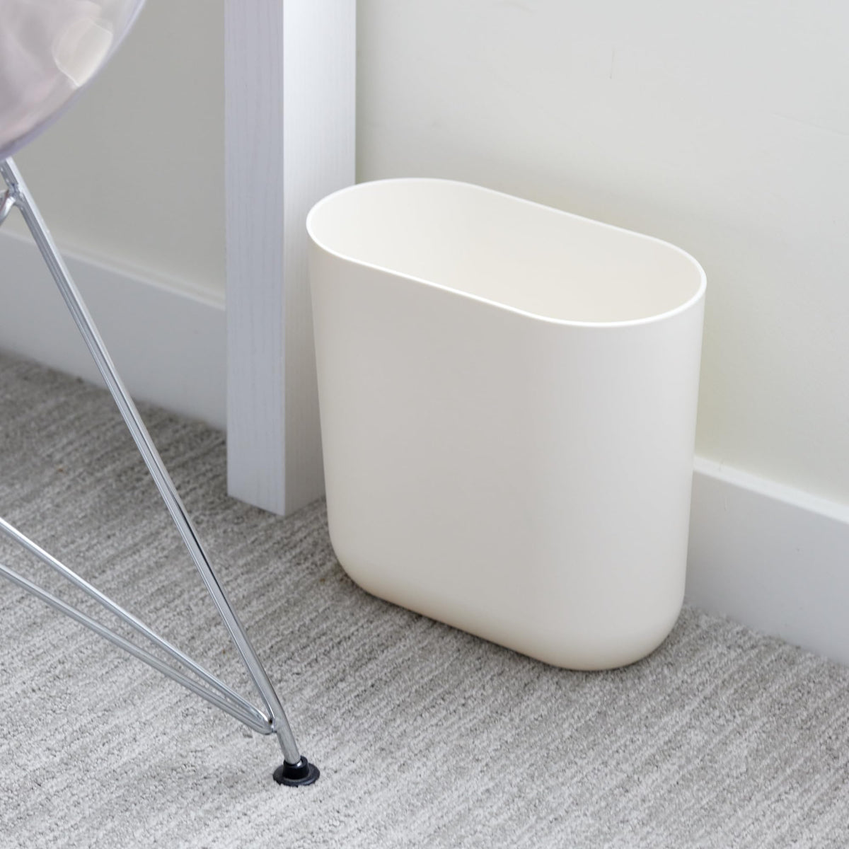 Small Slim Plastic Bathroom Trash Can