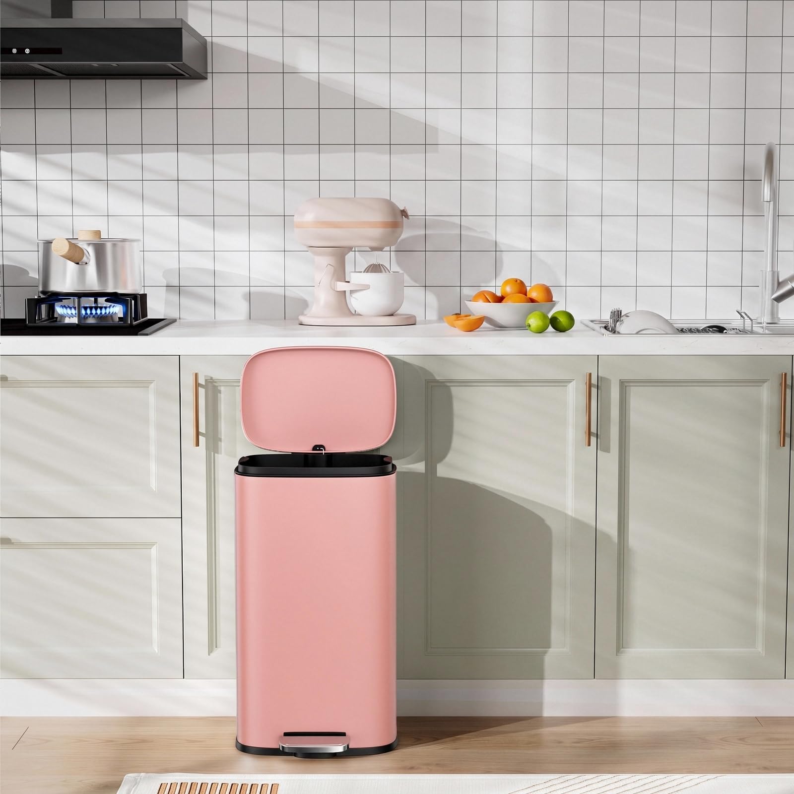 8 Gallon Step Kitchen Trash Can