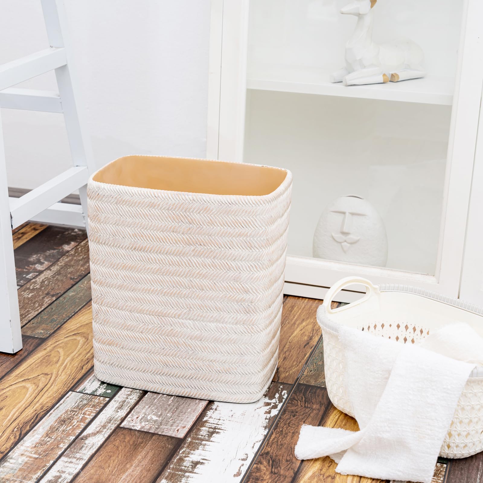 Bathroom Trash Can 1.8 Gallon Small Kitchen Garbage Can