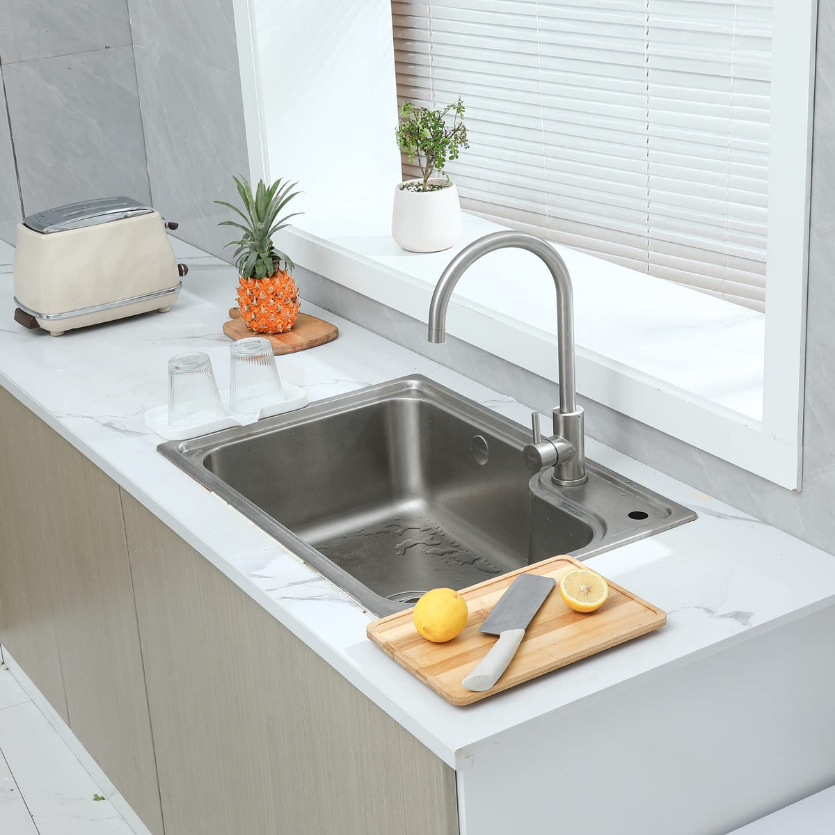 Silicone Soap Dish with Drain Spout