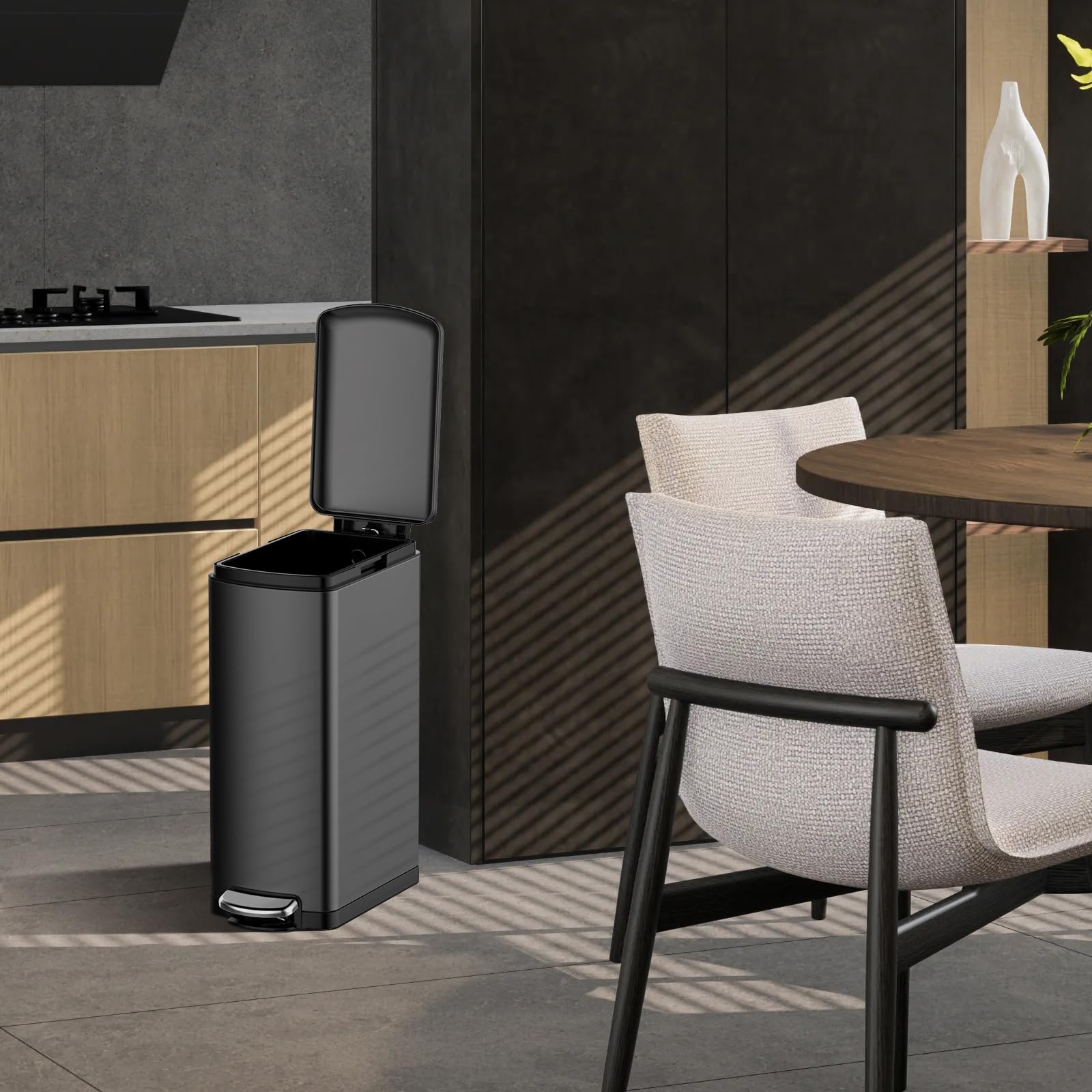 30 L Kitchen Step Trash Can
