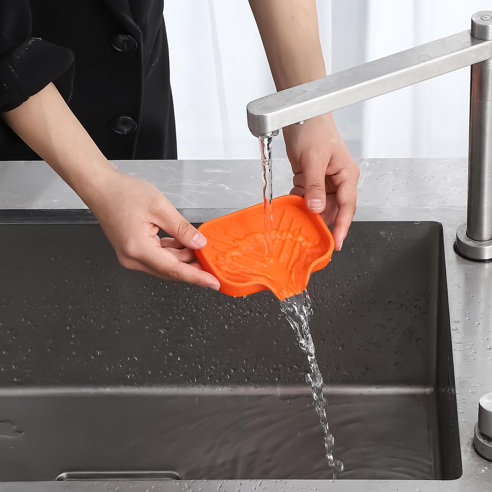 Silicone Soap Dish with Drain Spout