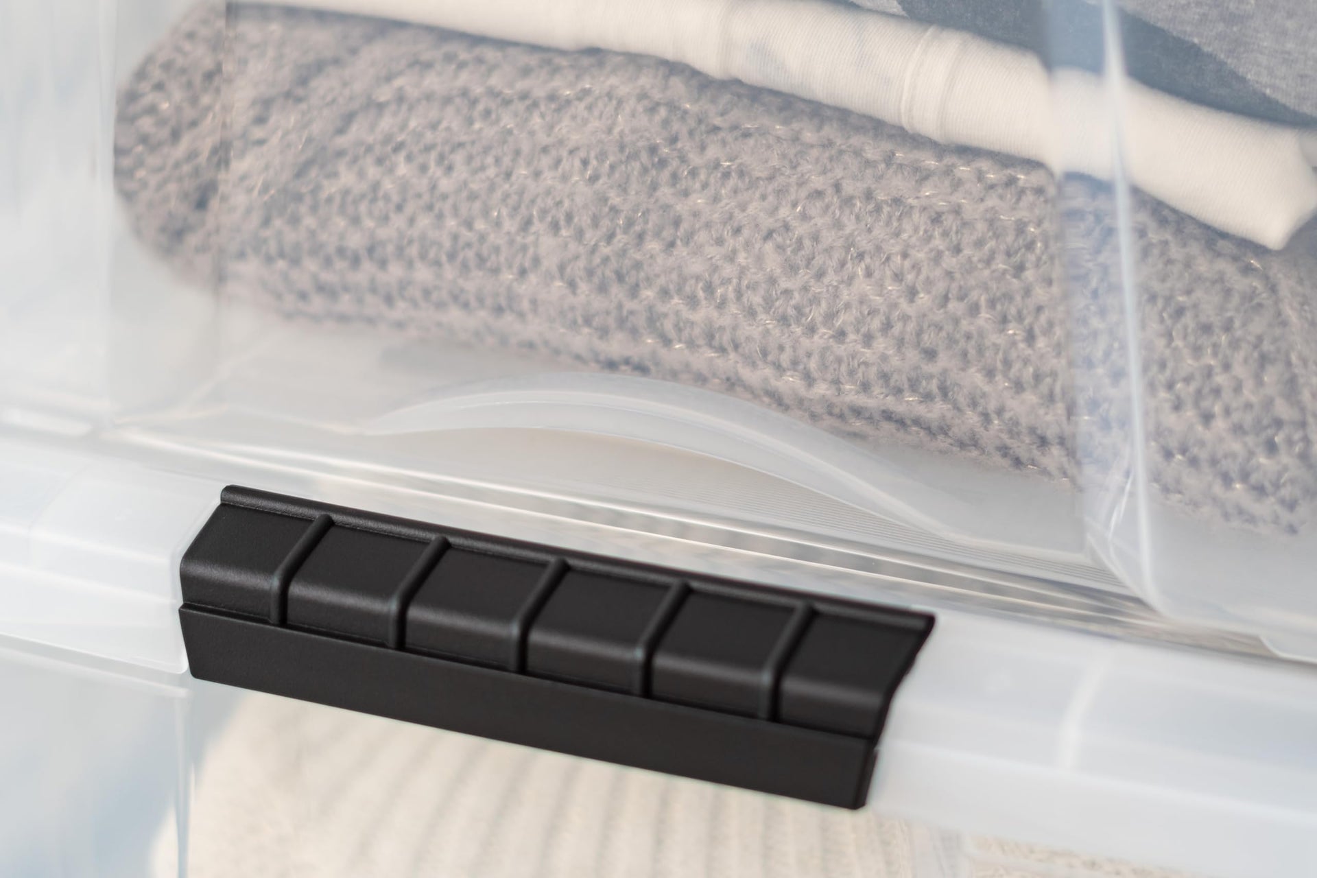 4 Pack 40 Quart Storage Bins with Lids (4 Count)