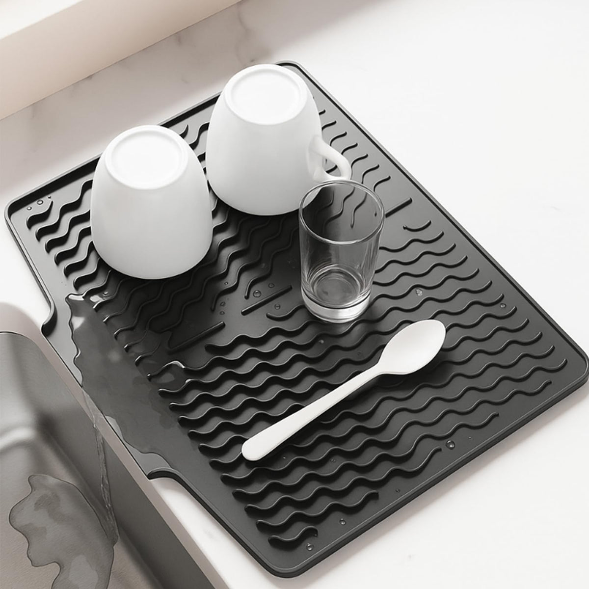 Dish drying mats for kitchen counter