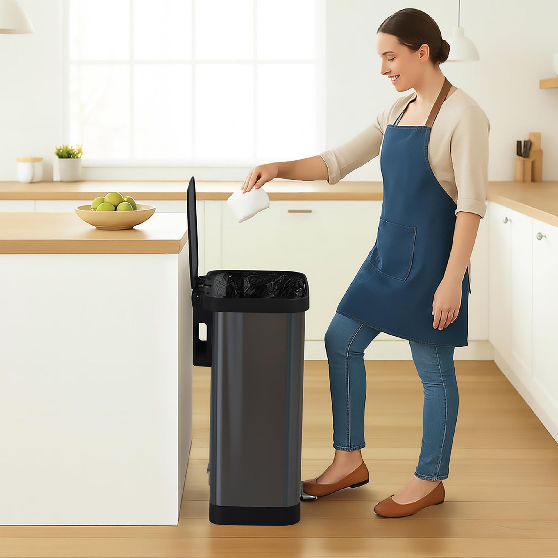 Stainless Steel Trash Can with Clorox Odor Protection