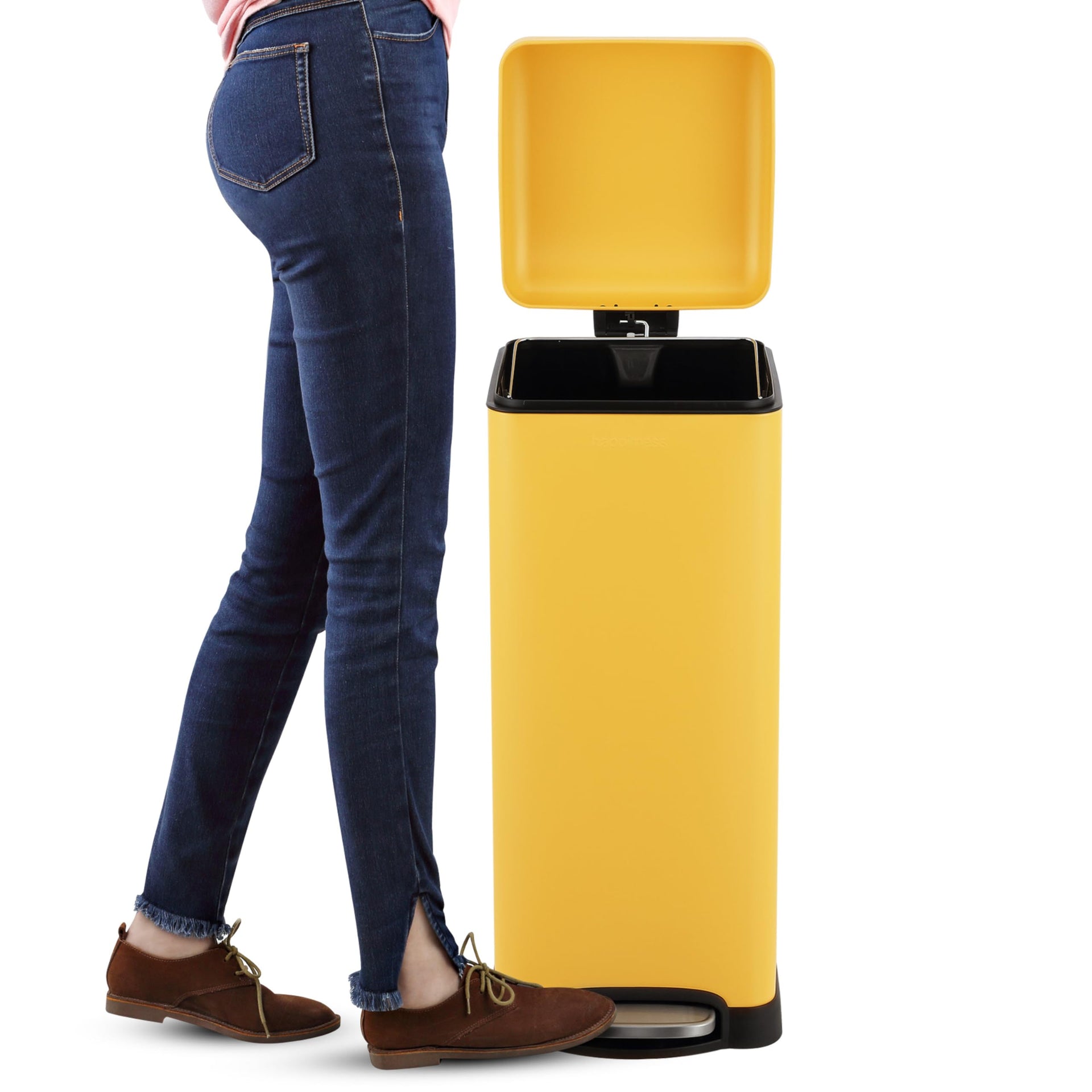Betty 8 Gal Step Trash Can Soft