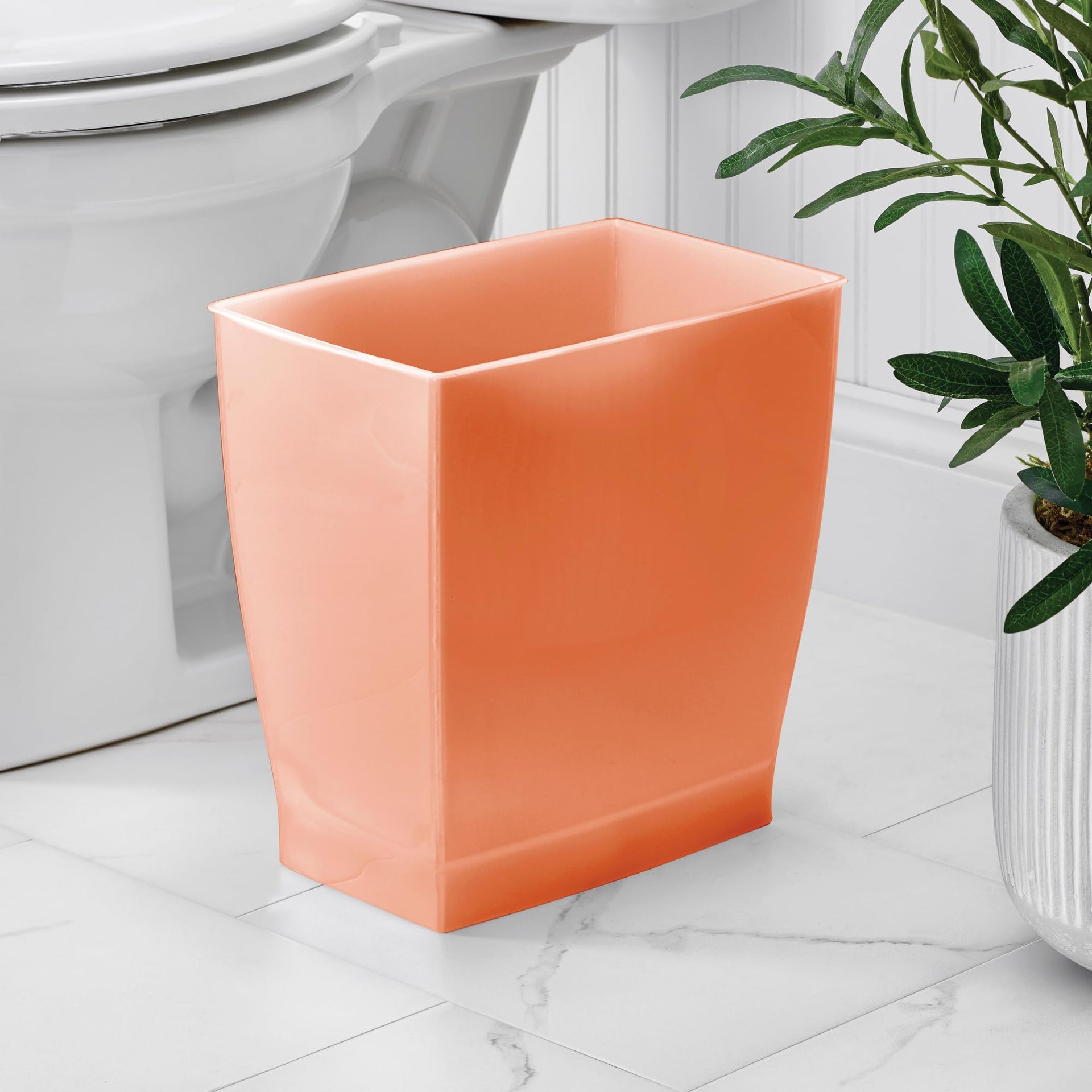 Small Plastic Bathroom Trash Can (4 Count)