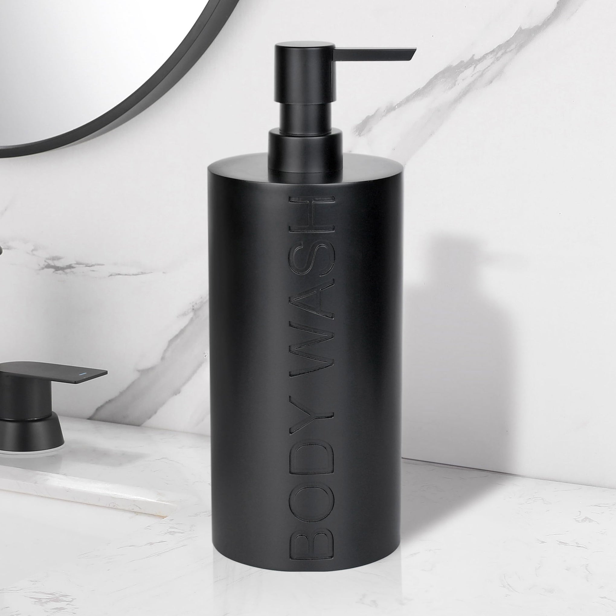 Matte Black Body Wash Dispenser Luxurious Refillable Pump Bottle with Embossed Text