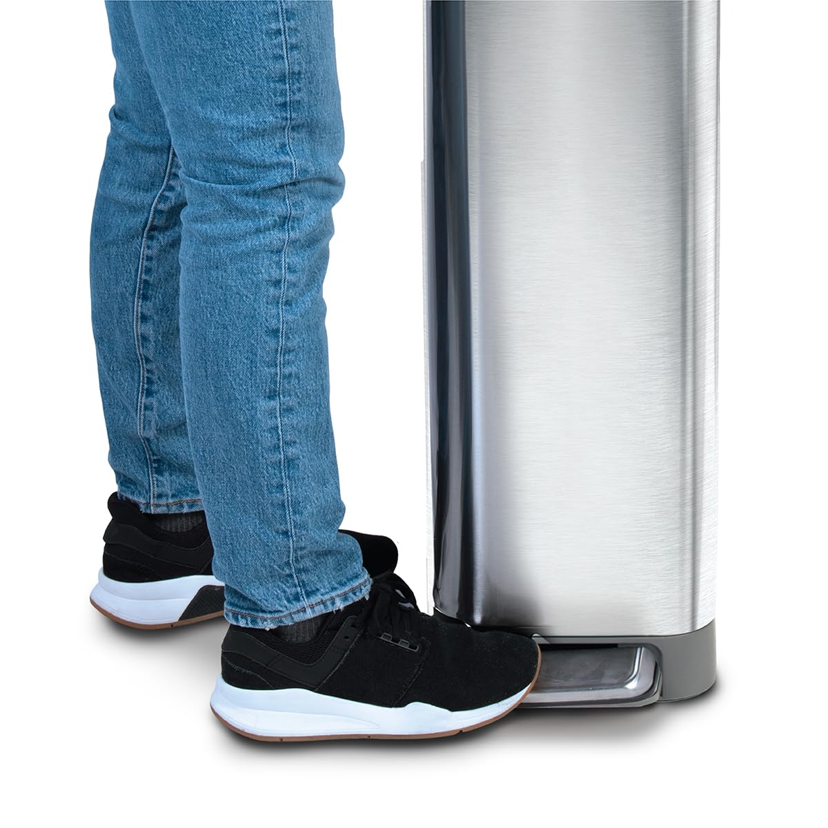 Slim Trash Can with Clorox Odor Protection