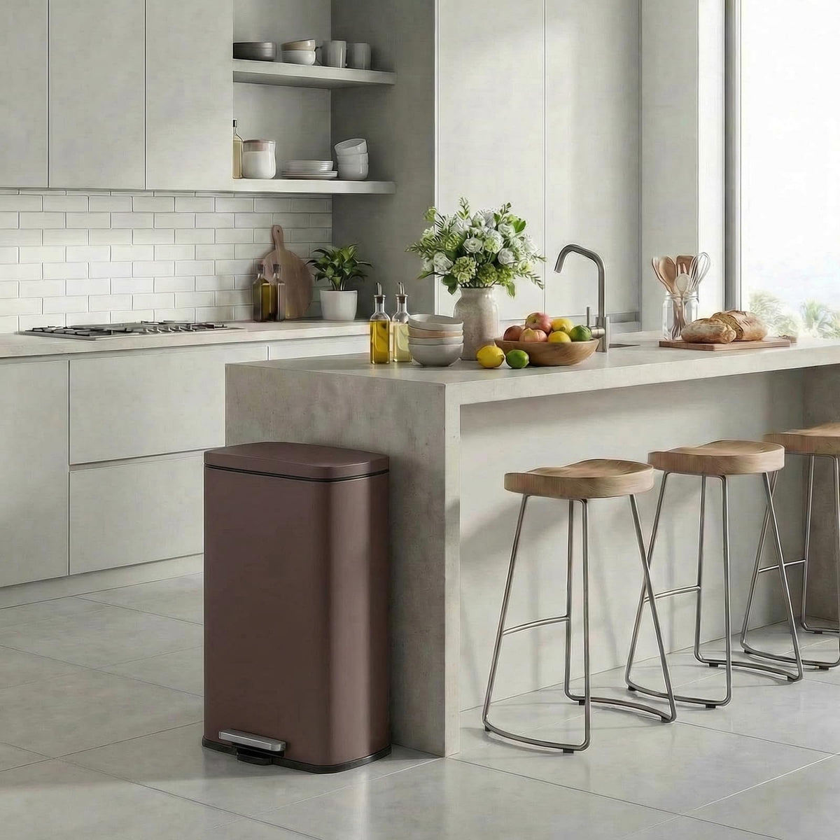 8 Gal Kitchen Trash Can