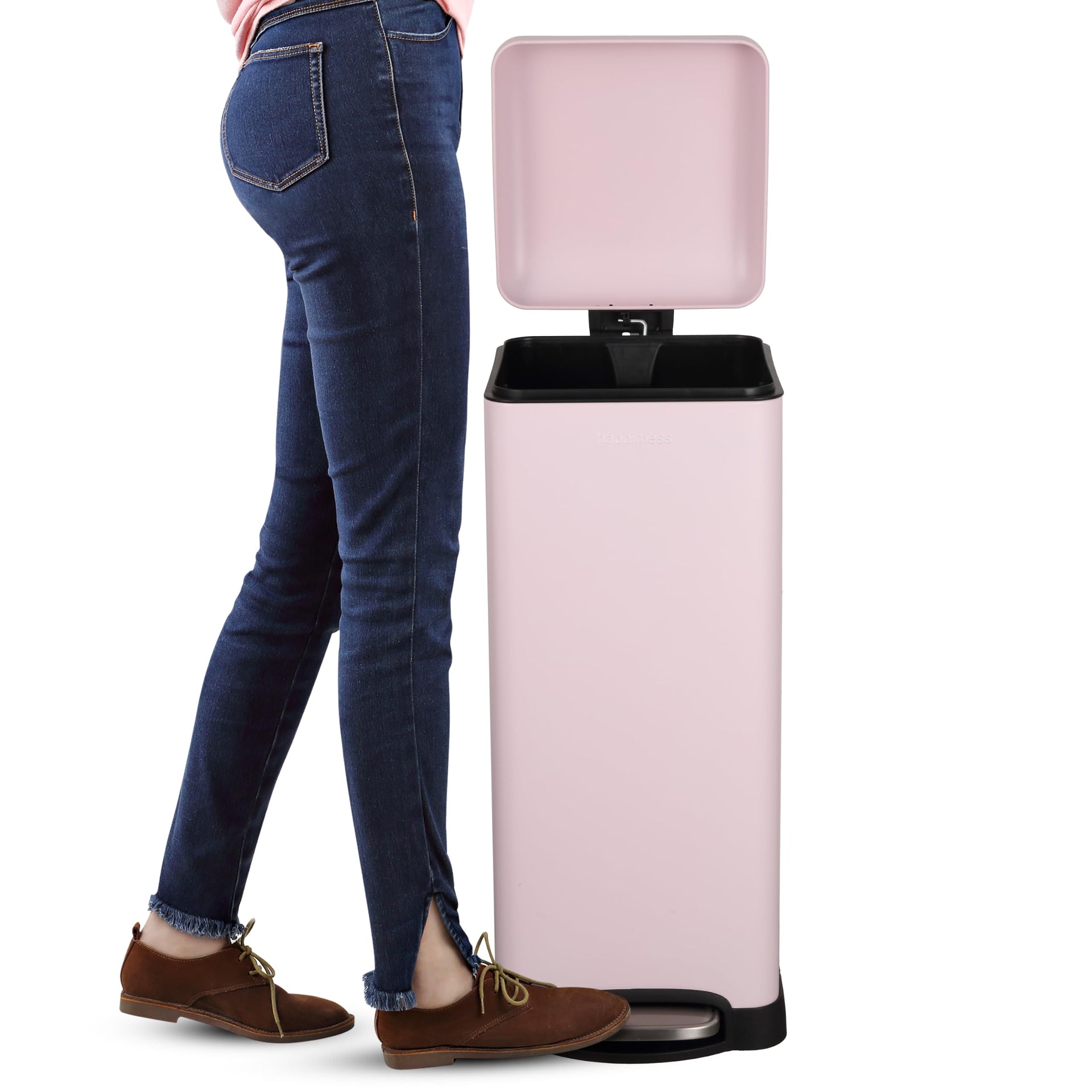 Betty 8 Gal Step Trash Can Soft