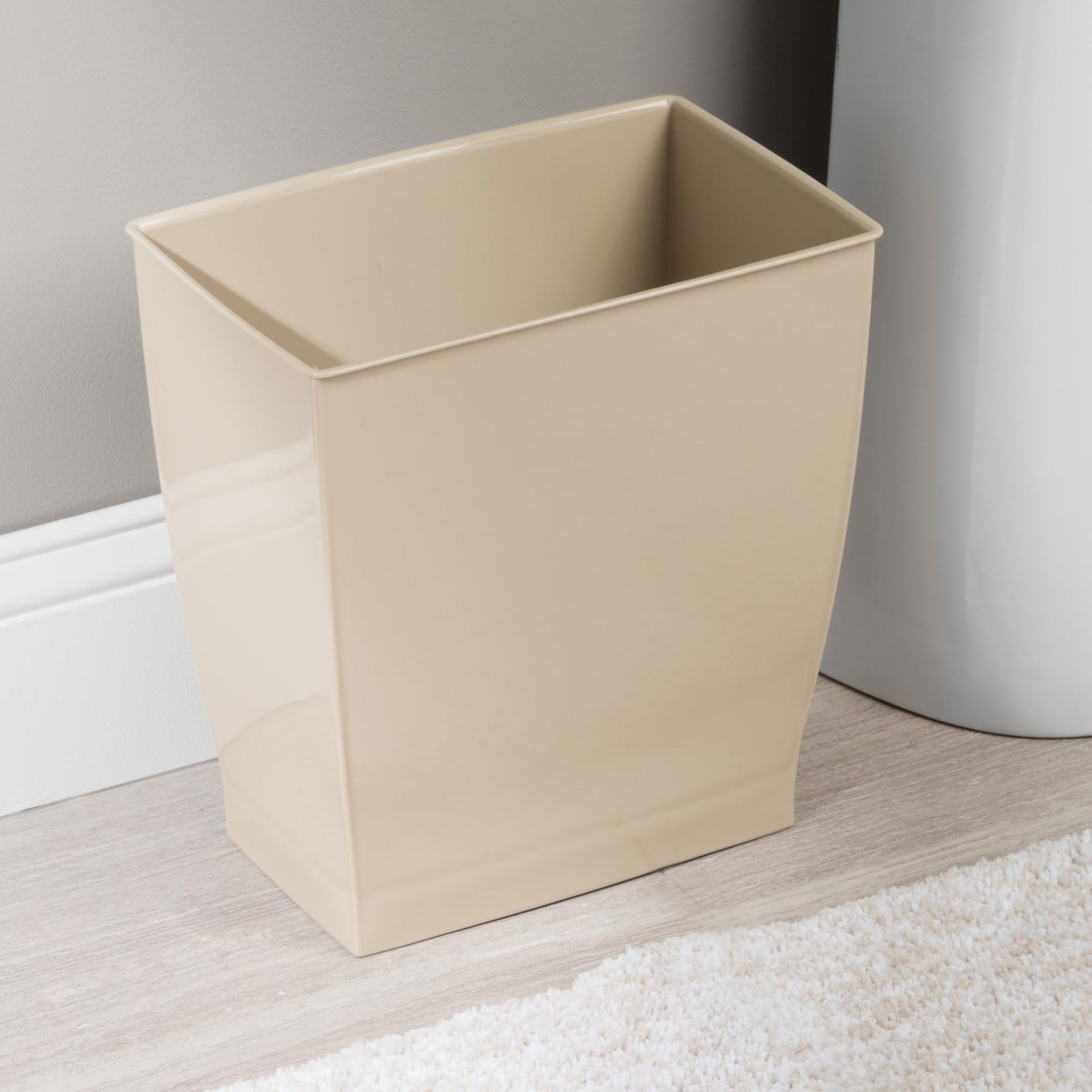 Small Plastic Bathroom Trash Can (2 Count)