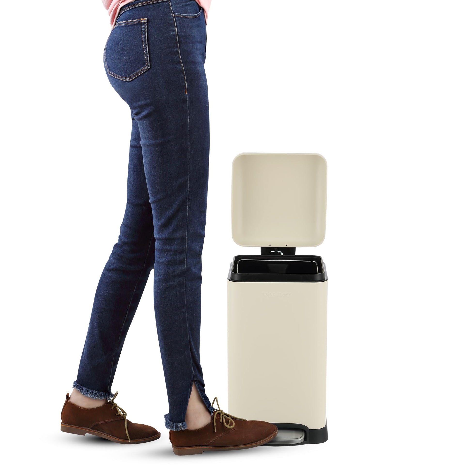 Betty Retro Mini 3.2 Gal Step Trash Can