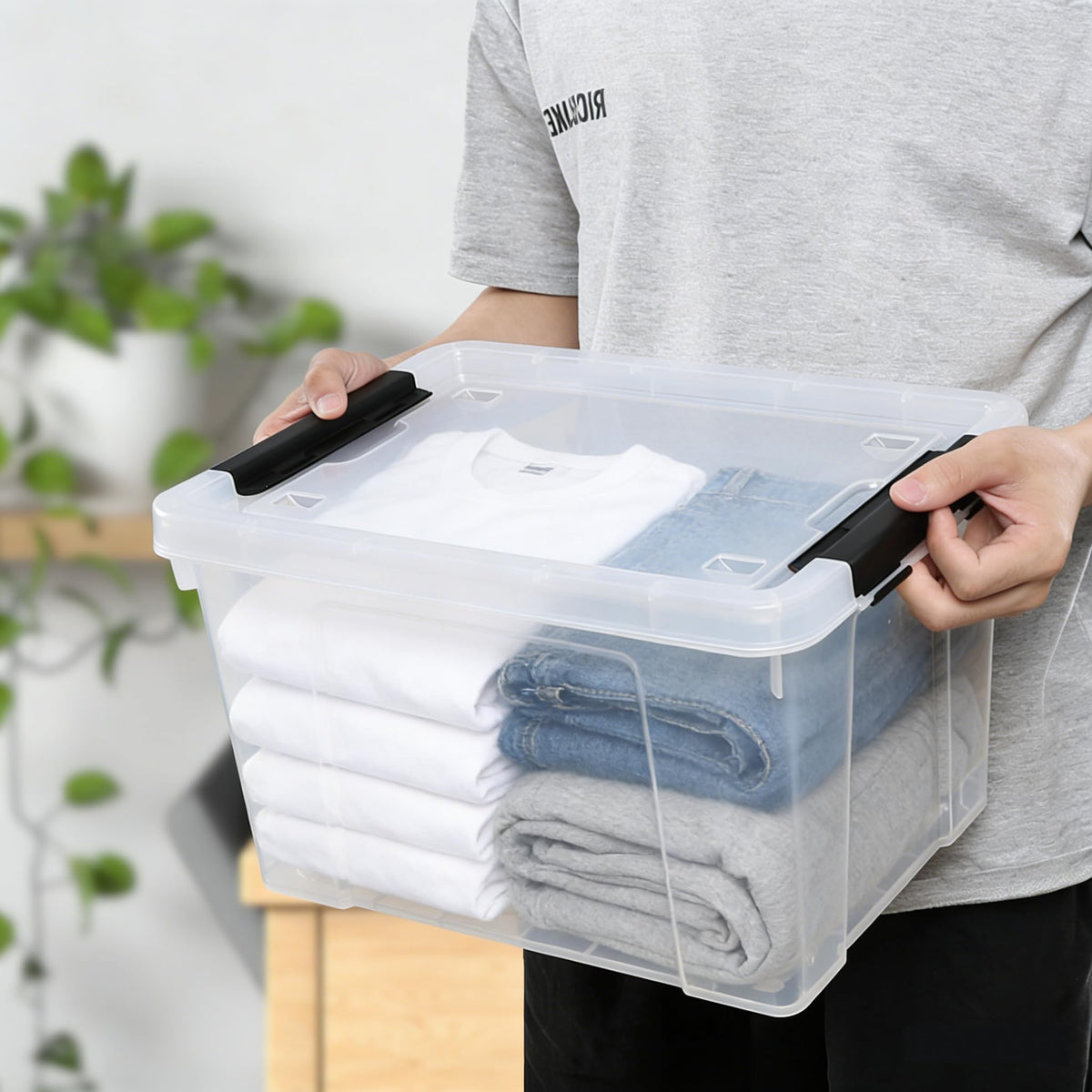 22 Qt Latching Storage Box (4 Count)