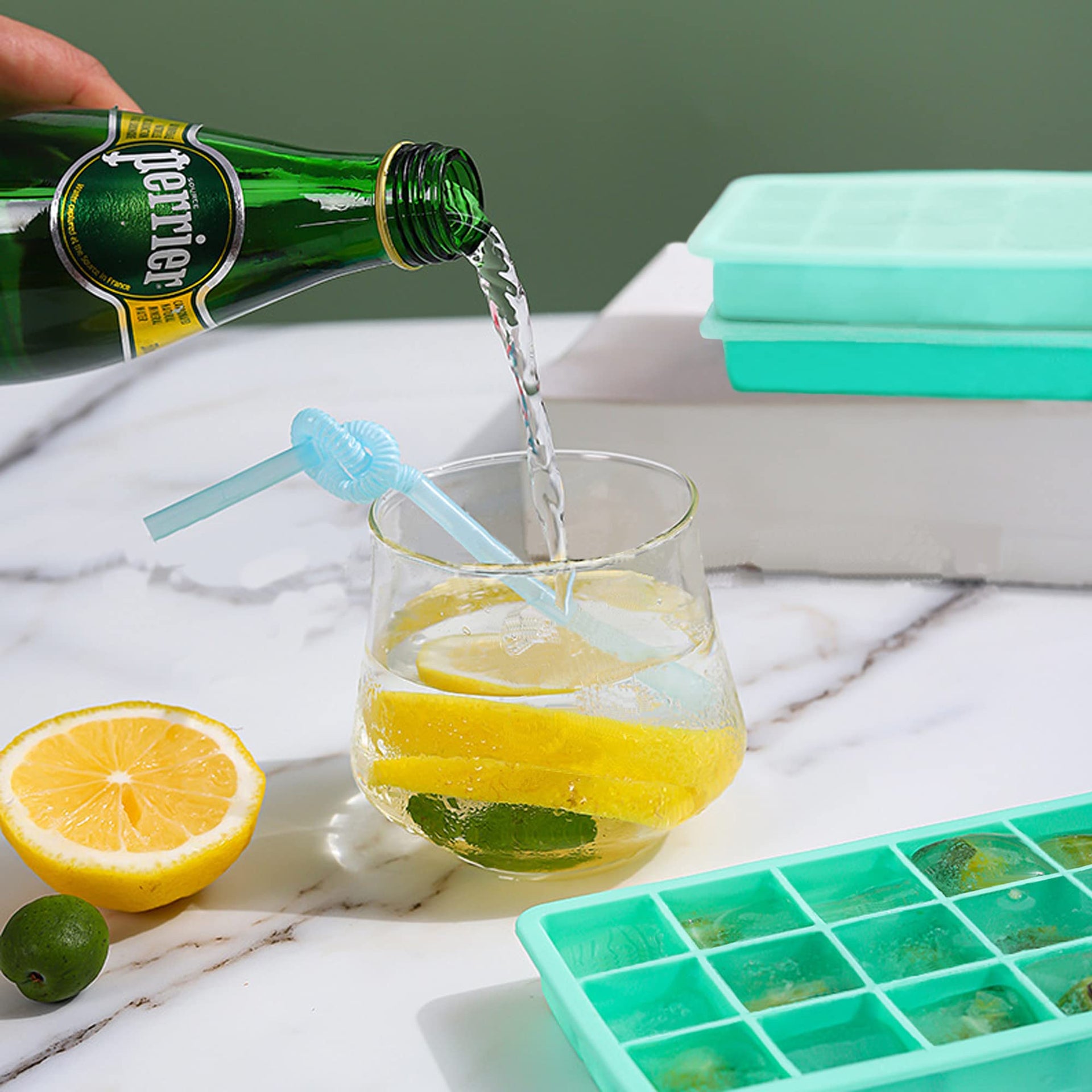 2 Pack Silicone Ice Cube Trays (5.76 Ounce)