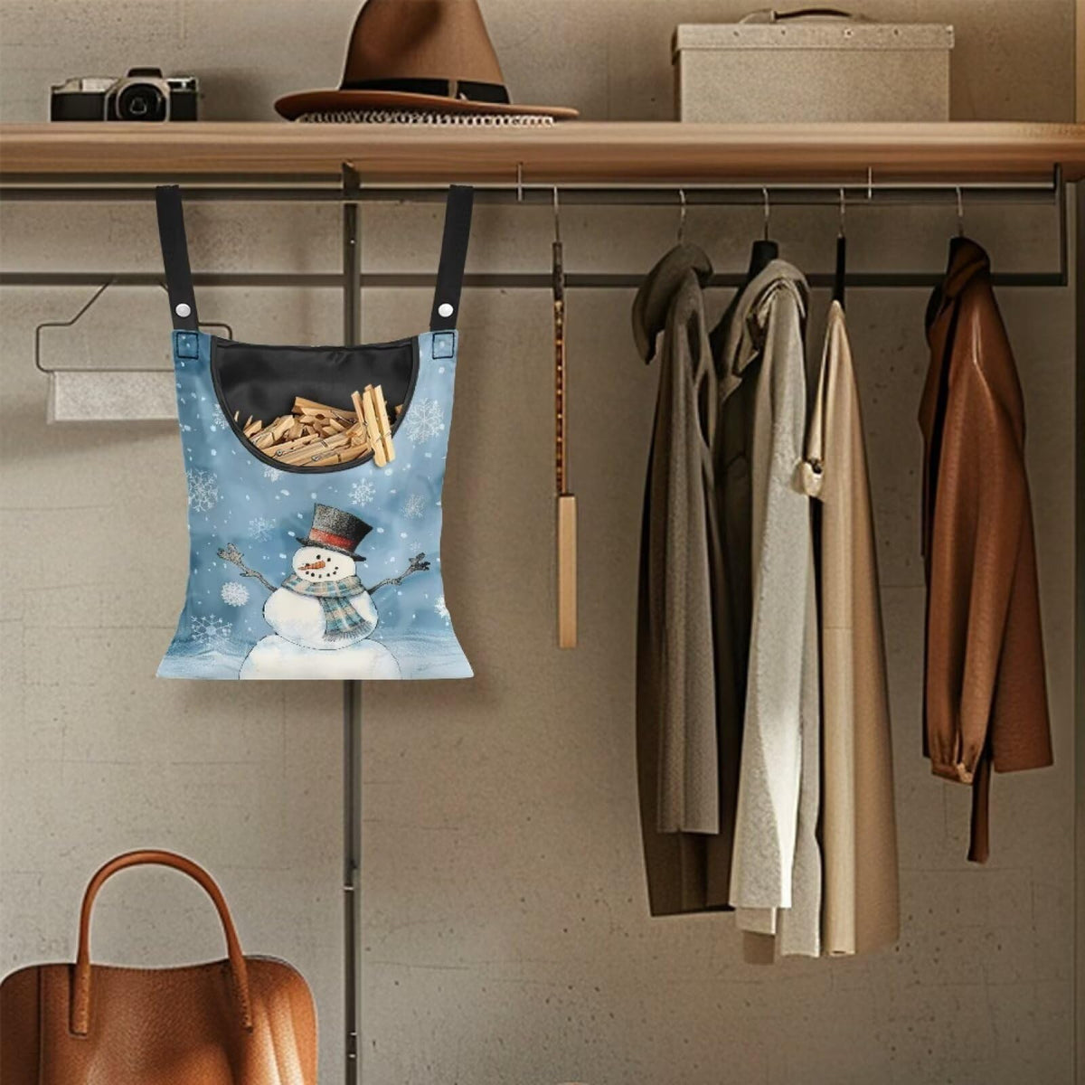 Snowman Clothespin Bag Blue Clothes Pin Hanging Bag with Hanging Hook 12 x 14.6 Inch Laundry Clothes Pin Holder Waterproof Clothespins Hanging Bags Clothespin Storage