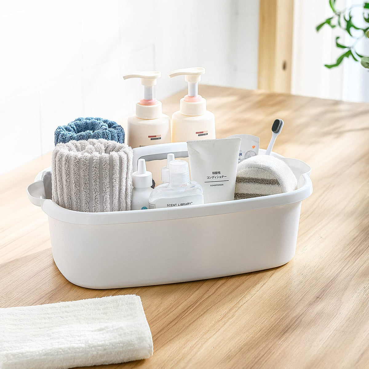 Multi Purpose Plastic Cleaning Caddy with Handle