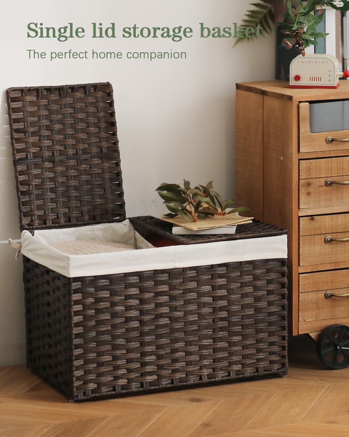 Storage Basket with Lid PE Rattan Storage Basket 105L