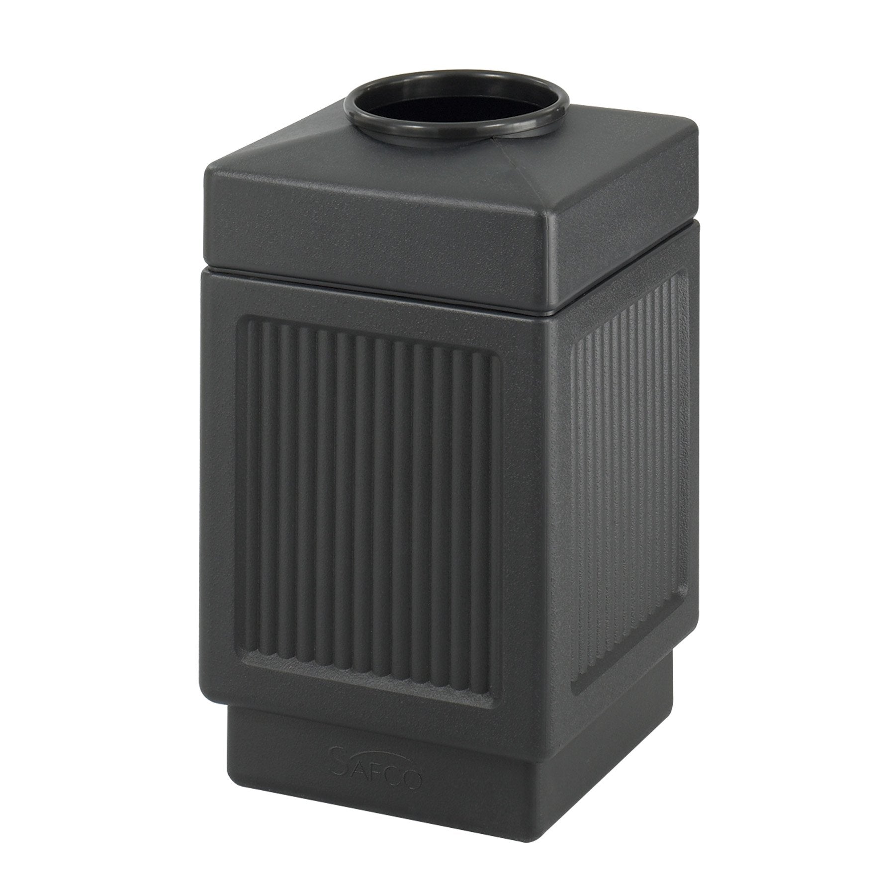 Canmeleon Trash Can