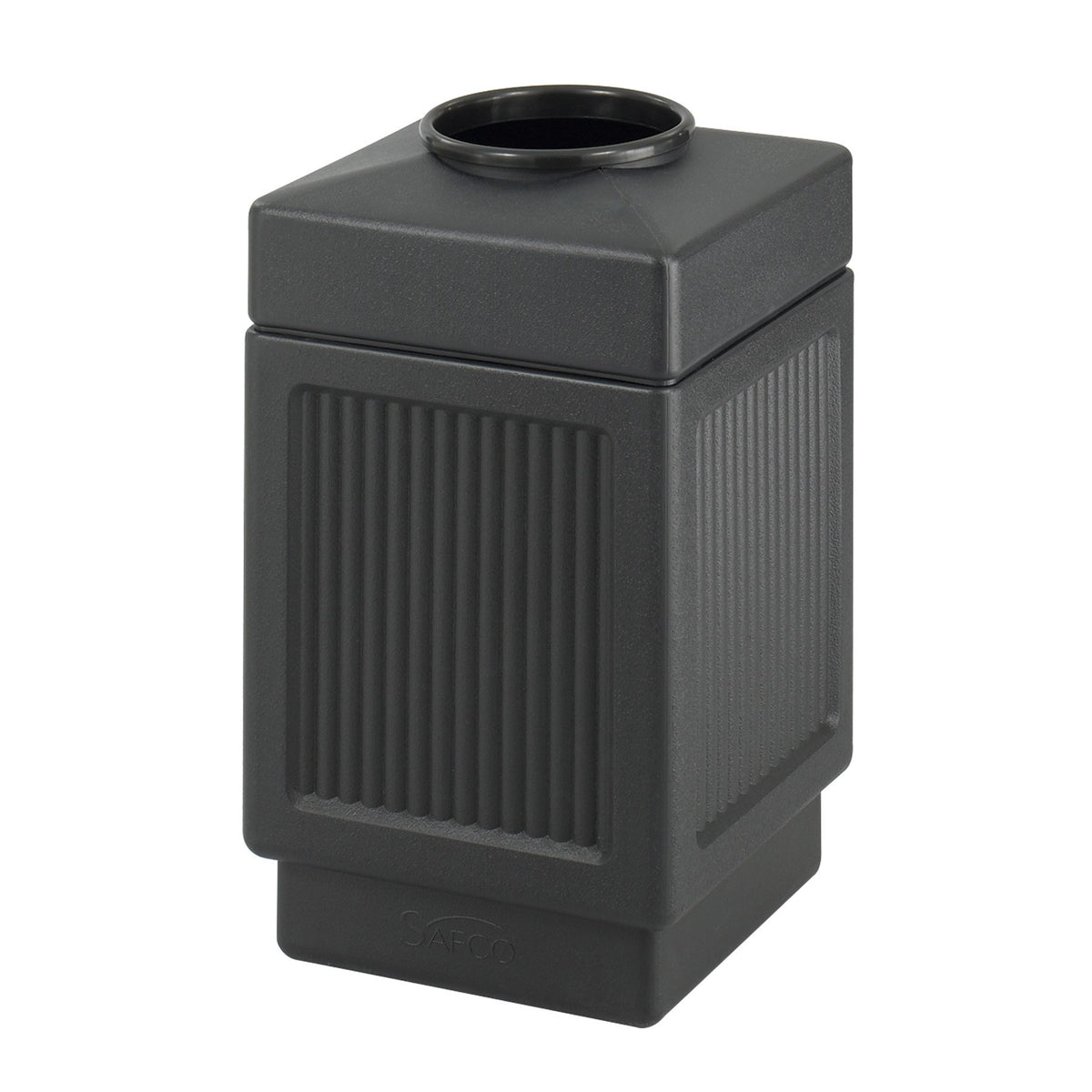 Canmeleon Trash Can