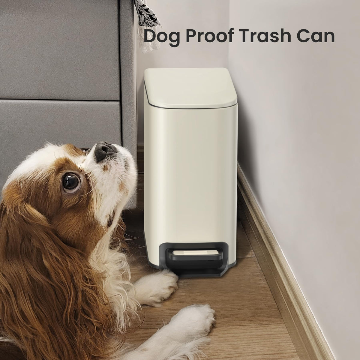 Small Bathroom Trash Can with Lid
