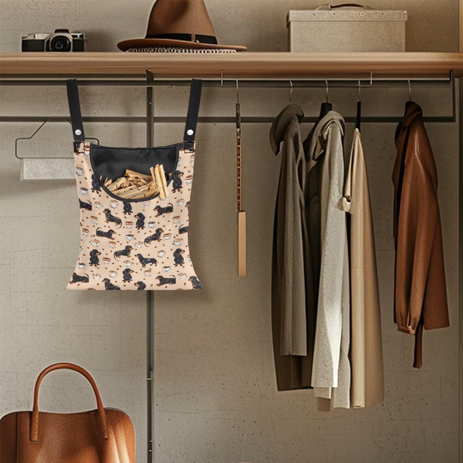 Dachshund Puppy Clothespin Bag Fashion Hanging Storage Organizer Clothes Pin Bag Waterproof Laundry Clothespin Bag Clothespin Holder for Clothesline Outdoor