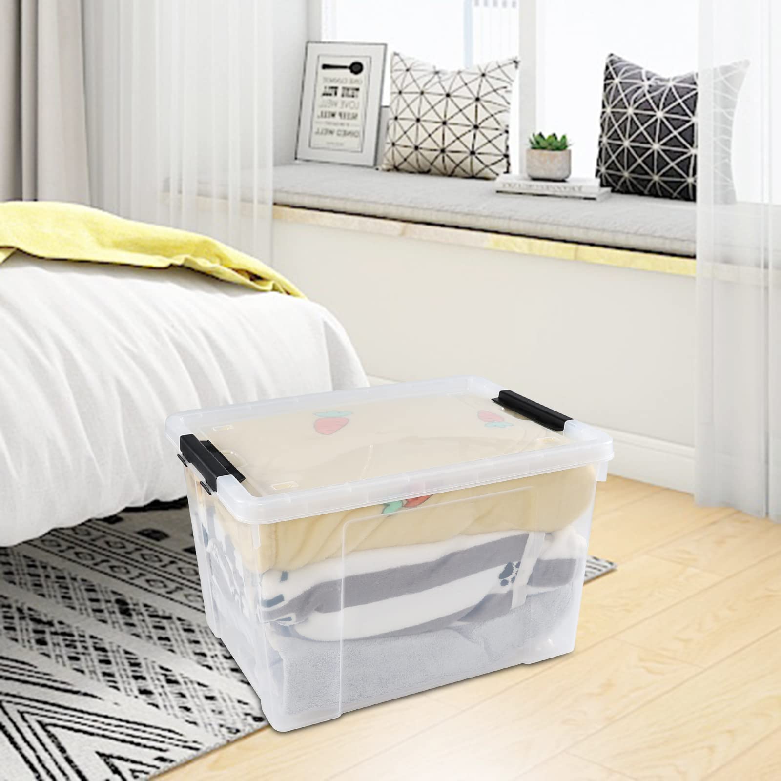 Clear Latch Storage Bins With Lids and Wheels (4 Count)