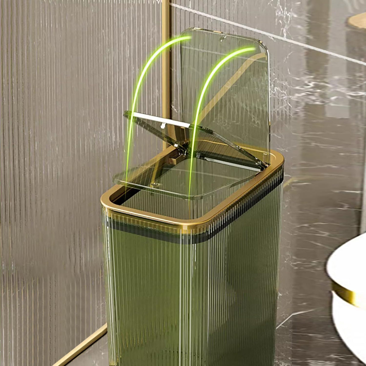 Bathroom Trash Cans with Lids