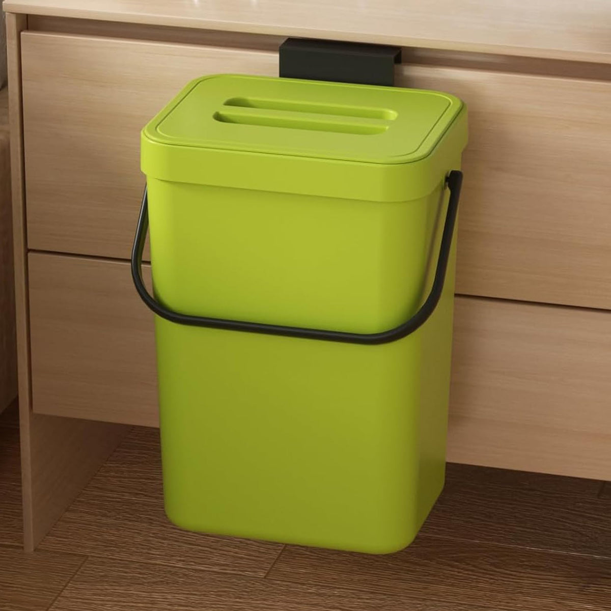 3.2 Gallons Hanging Trash Can with Lid
