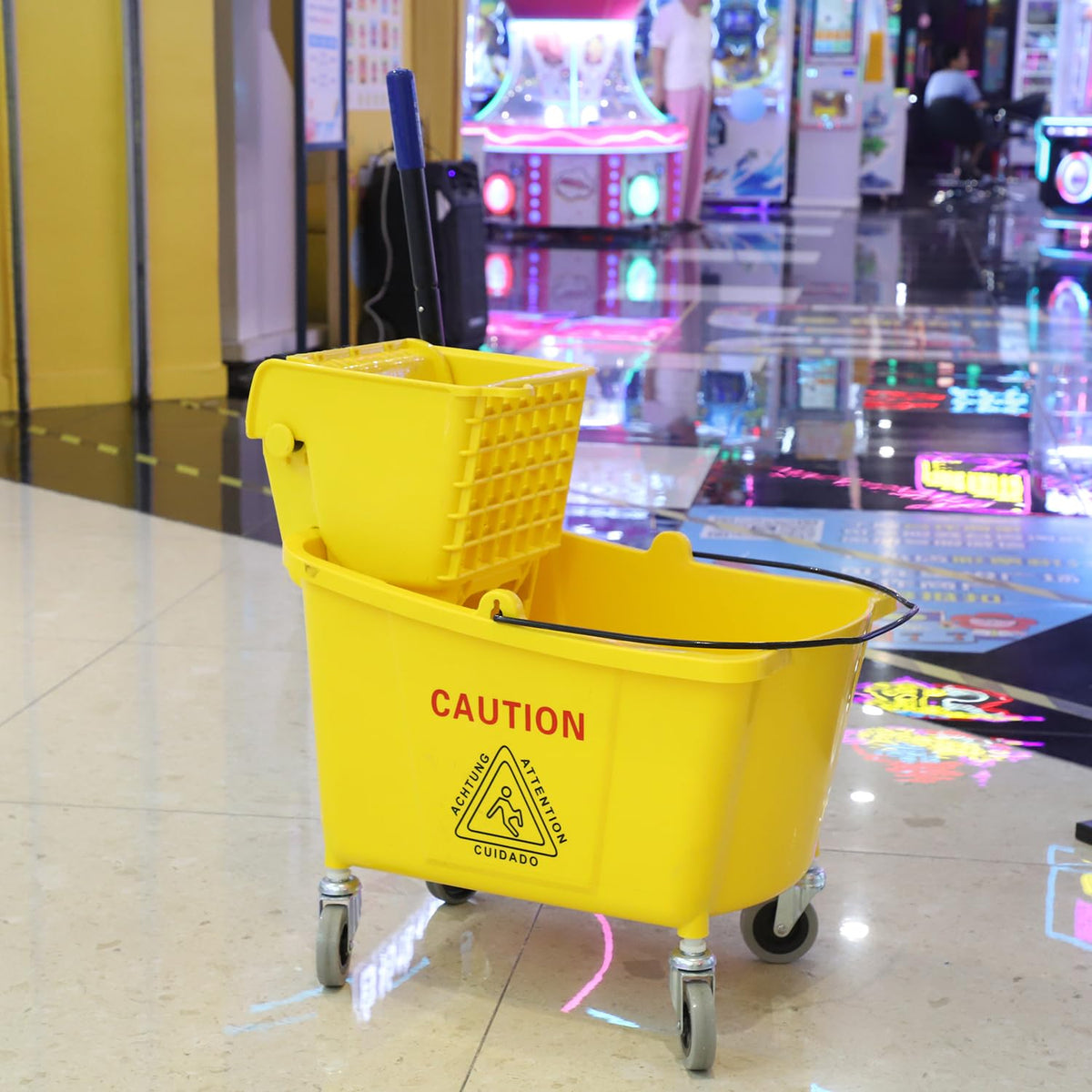 Commercial Mop Bucket with Side
