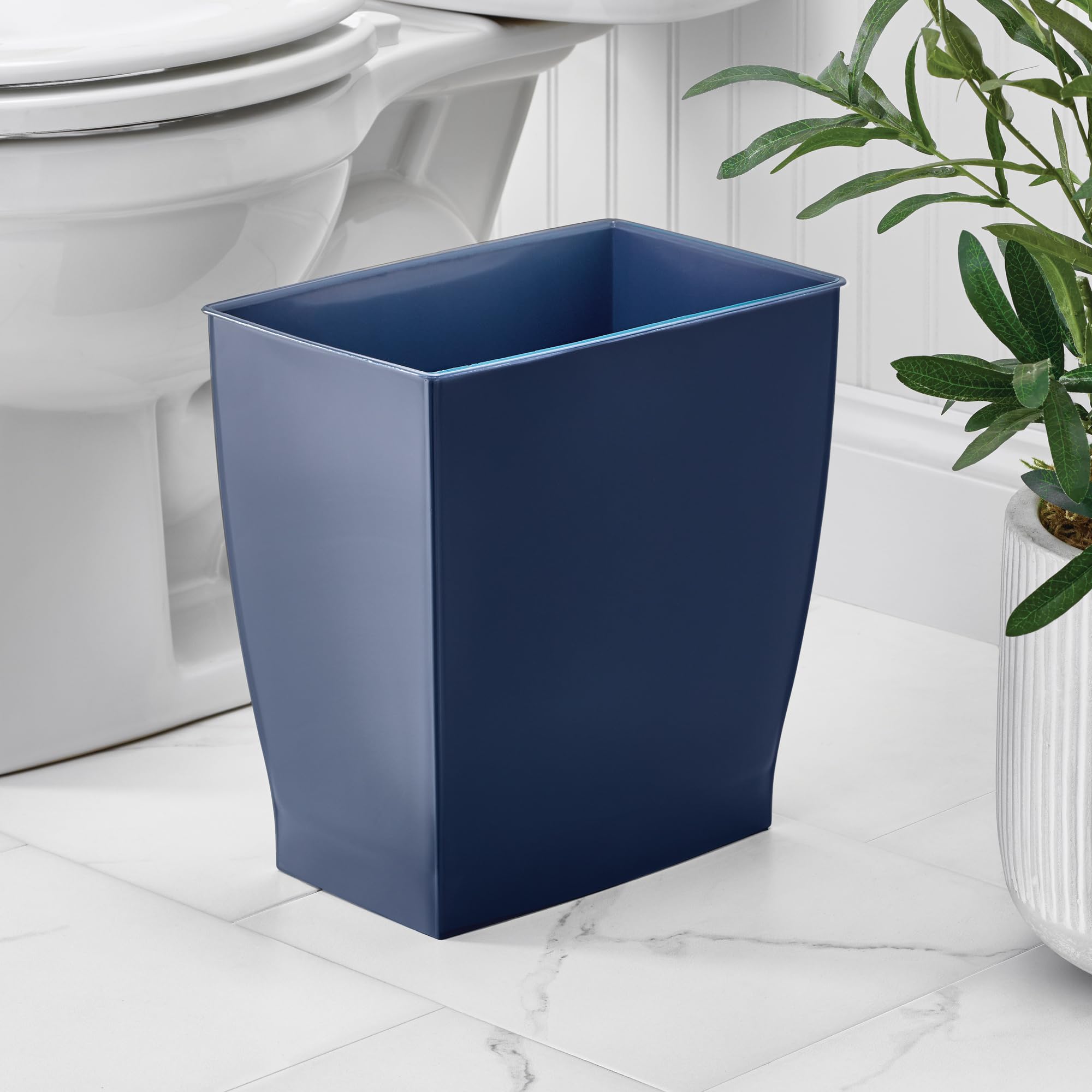 Small Plastic Bathroom Trash Can (4 Count)